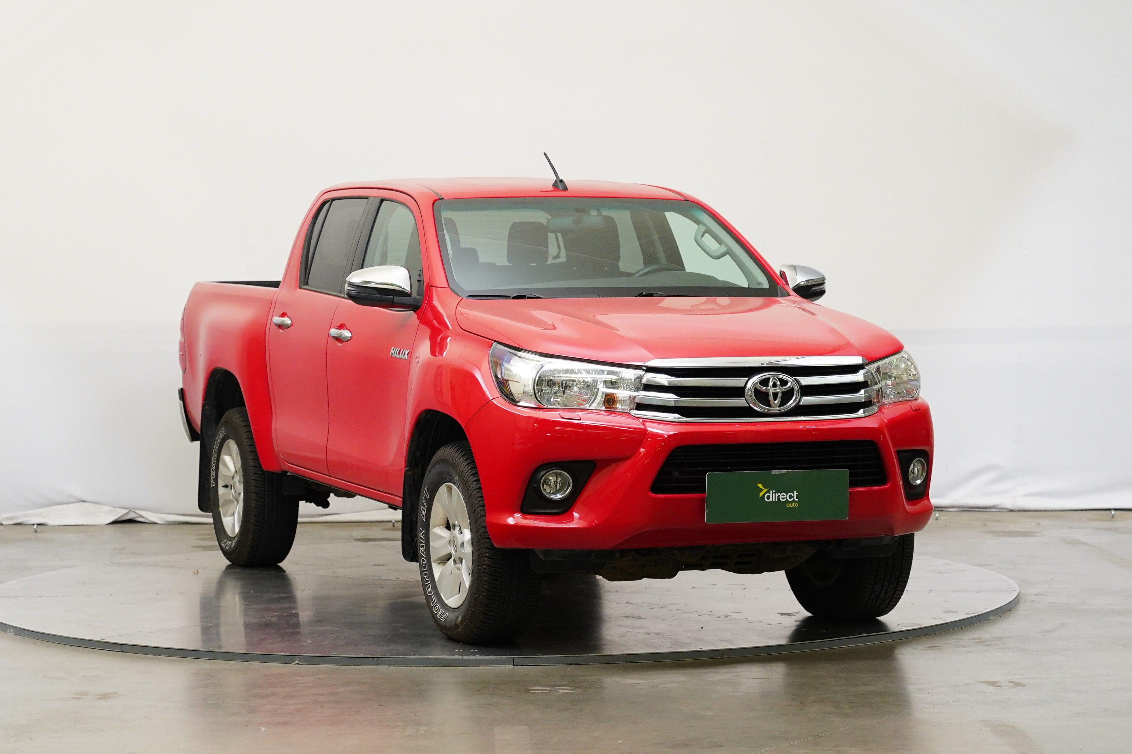 Toyota Hilux, 2.4 D-4D 110 kW 4X4 - fotka 2