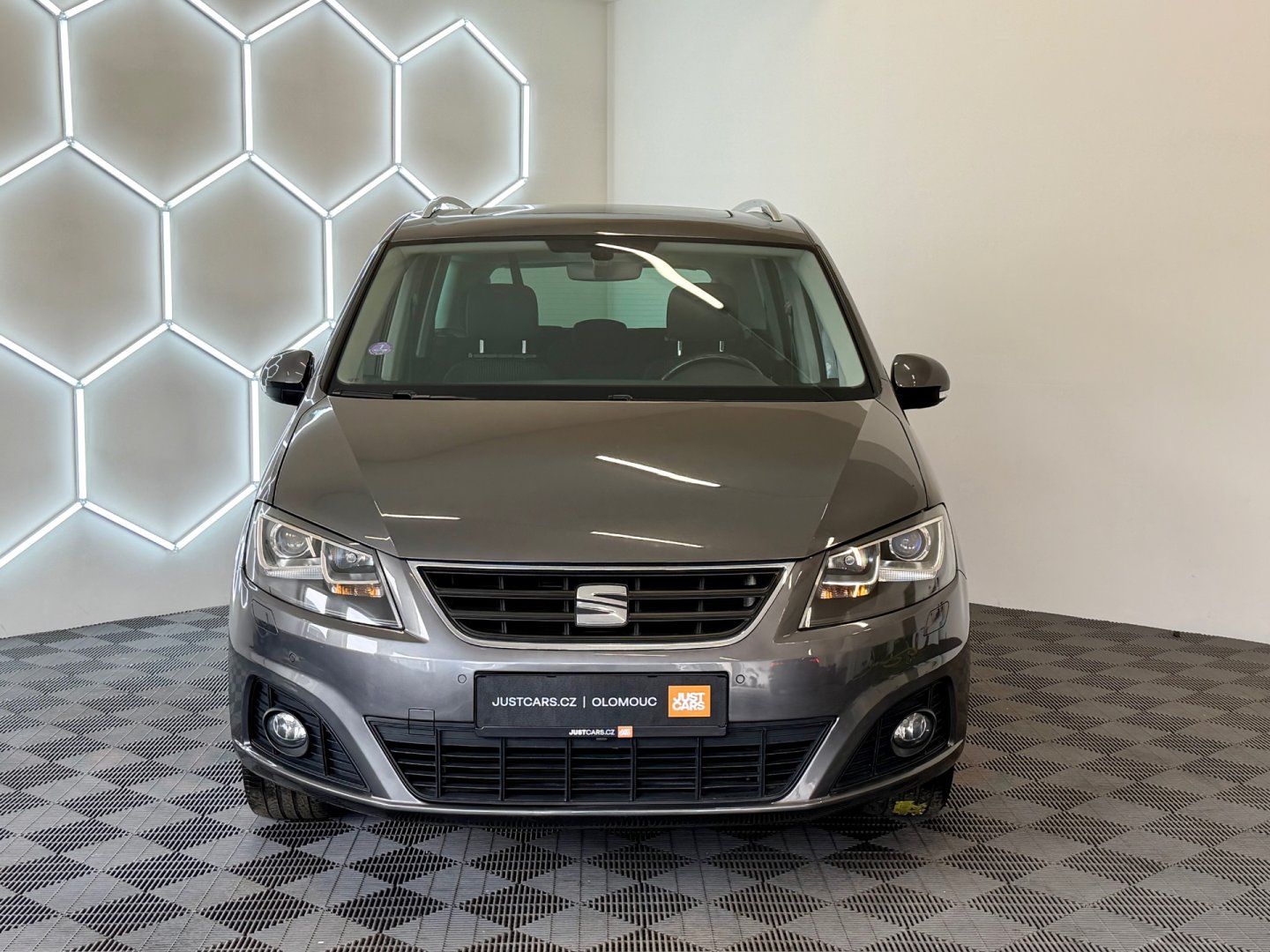 Seat Alhambra, 1.4TSI 110kW/STYLE PLUS/1.MAJ. - fotka 4