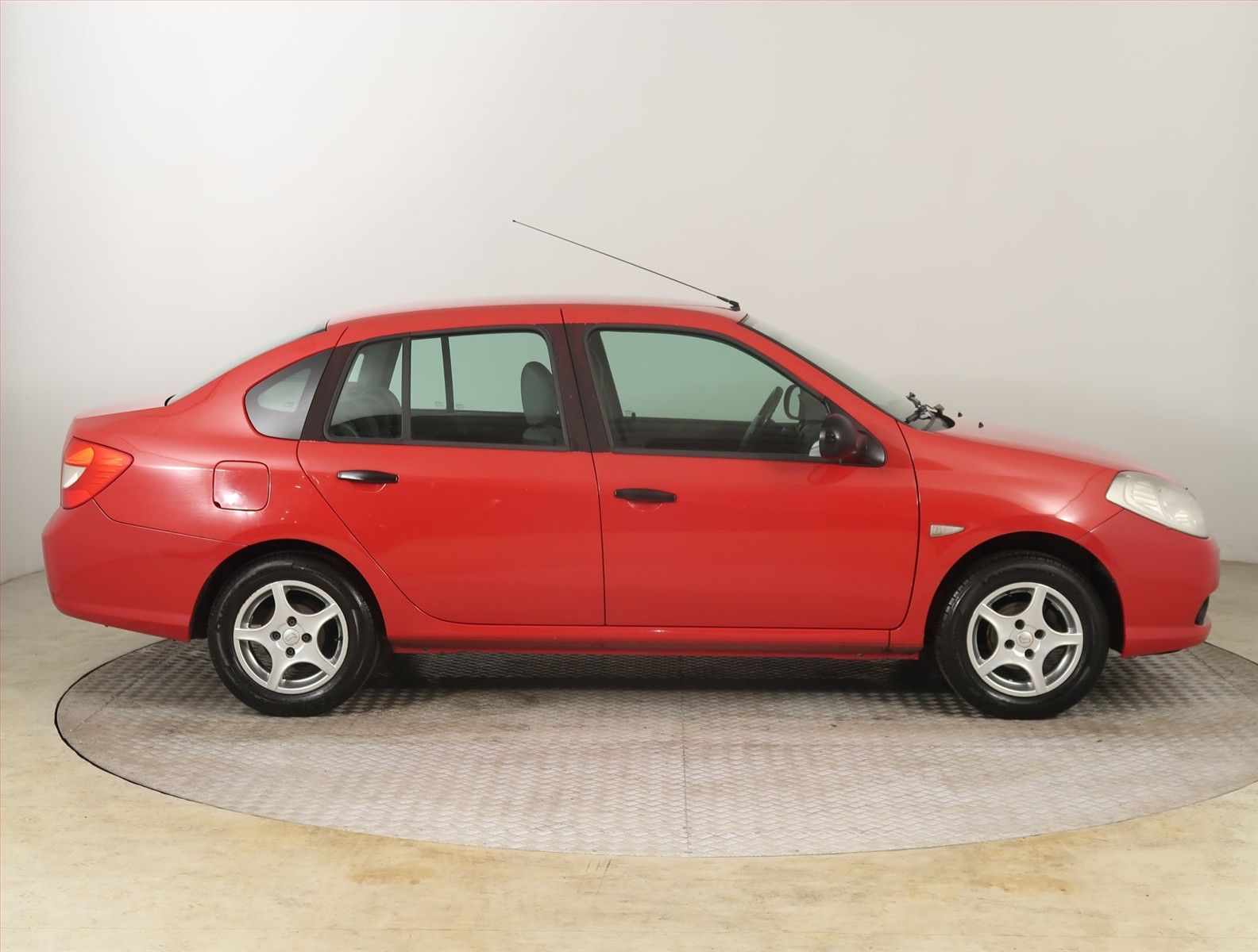 Renault Thalia, 1.2 16V, za skvělou cenu - fotka 6