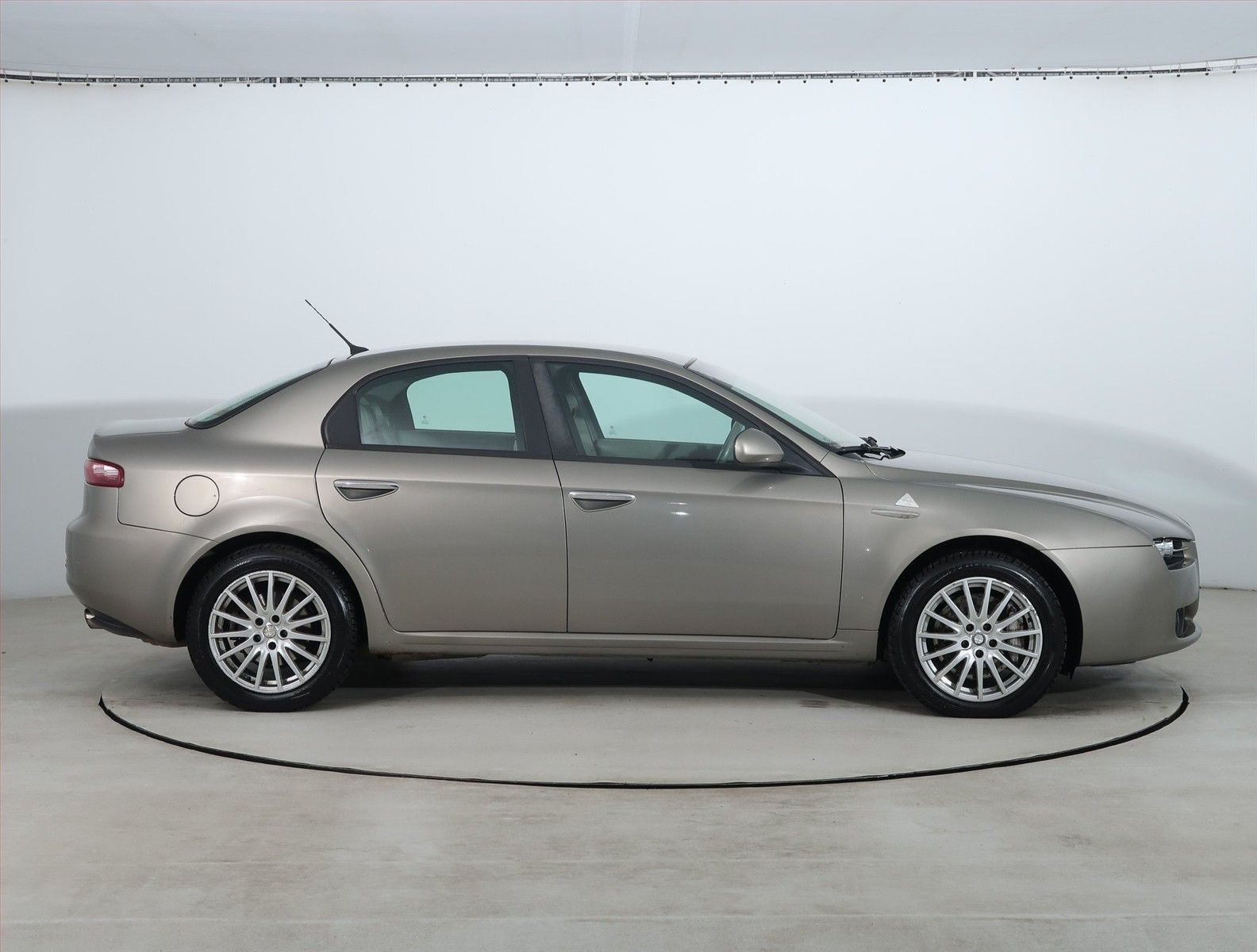 Alfa Romeo 159, 3.2 JTS, 4X4, po STK - fotka 6