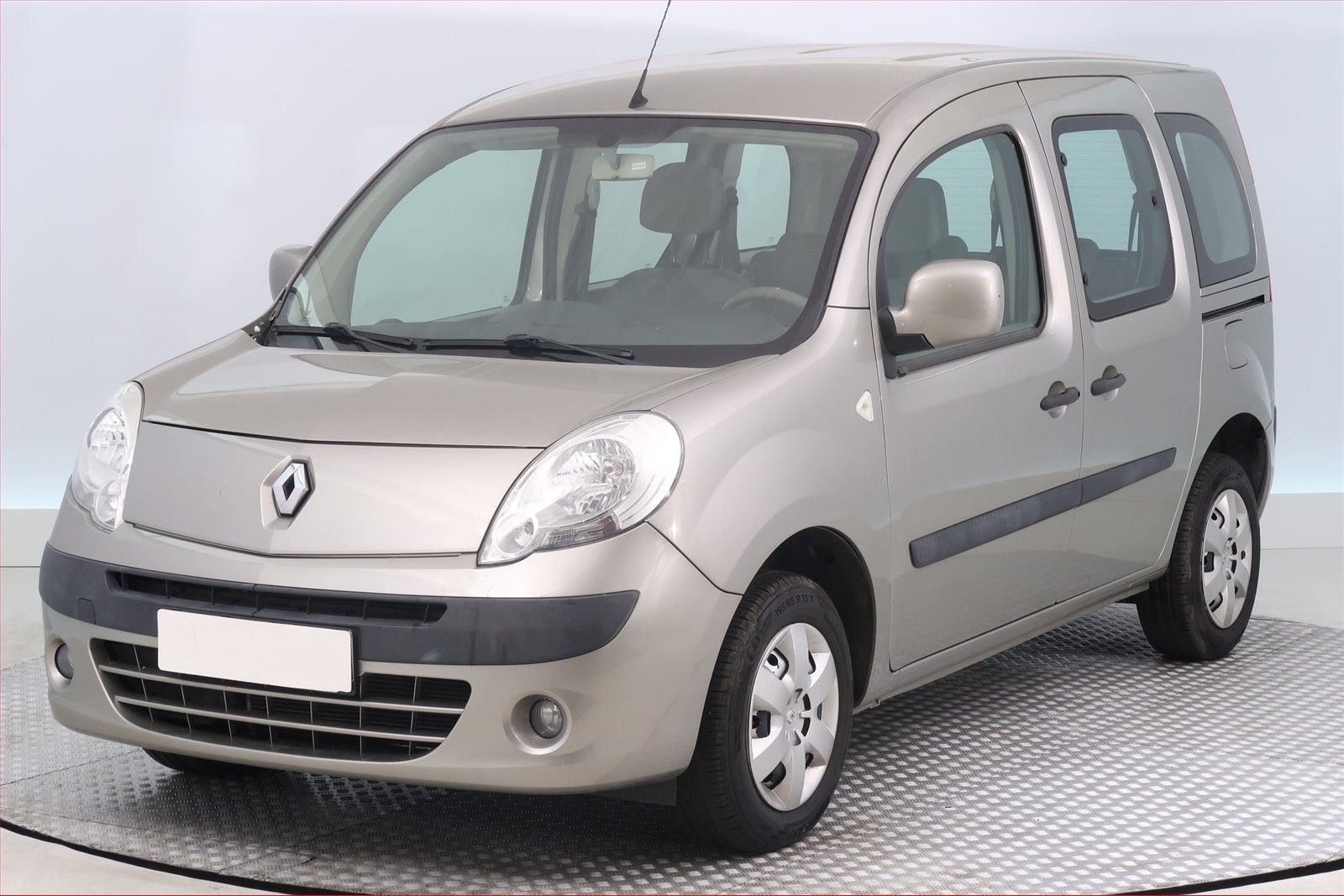 Renault Kangoo, 1.6, 5Míst, Klima - fotka 2