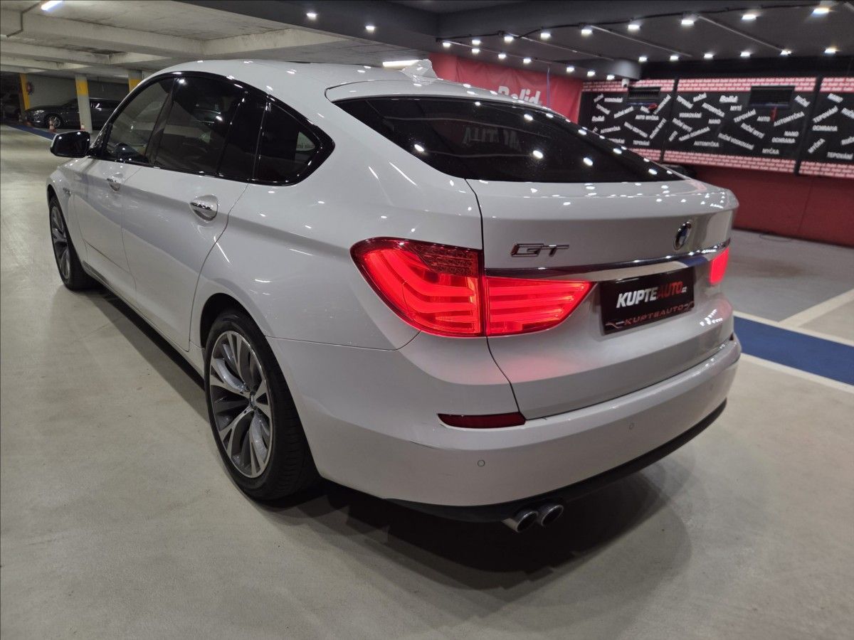 BMW Řada 5, 3,0 d  - GT  4x4 GRAND TURISMO - fotka 4