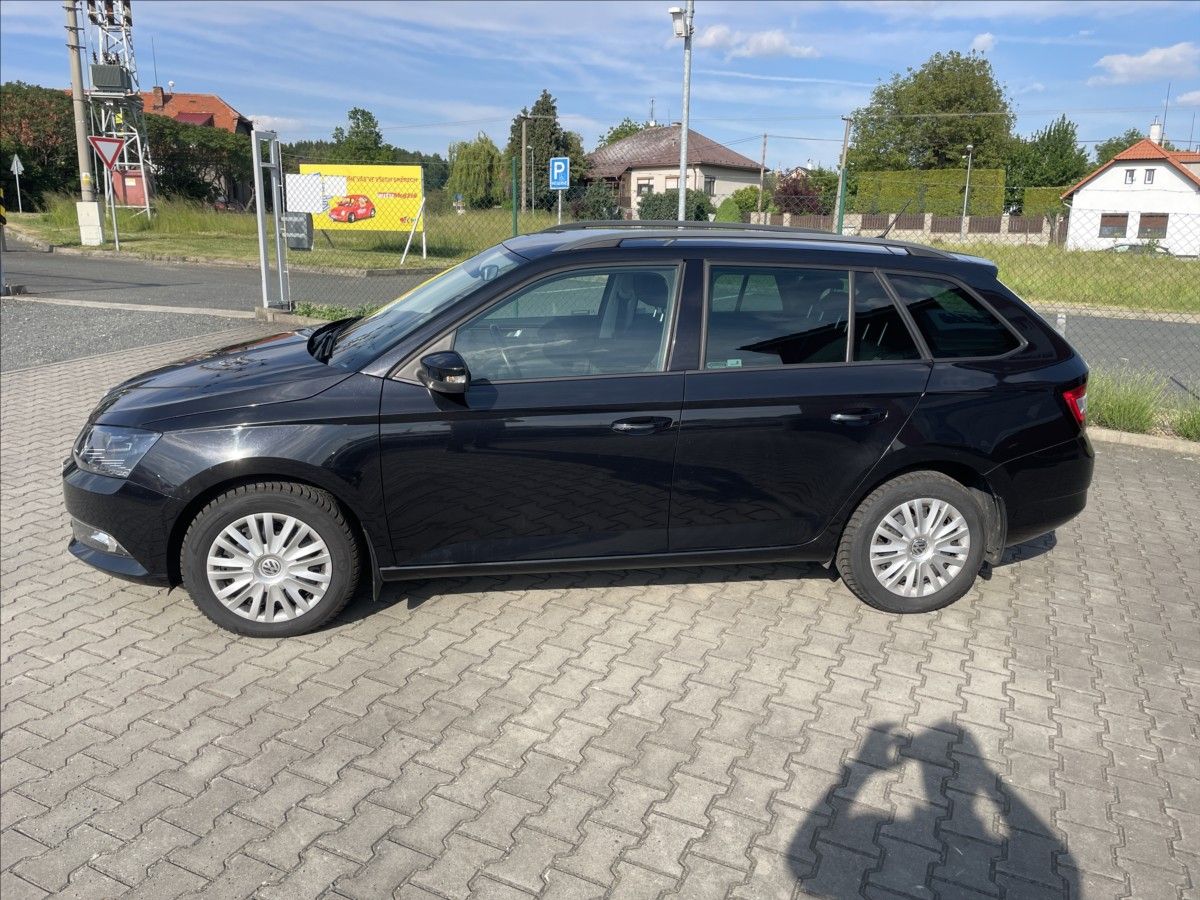 Škoda Fabia, 1,2 TSI ČR DIGIKLIMA 94340 KM - fotka 5