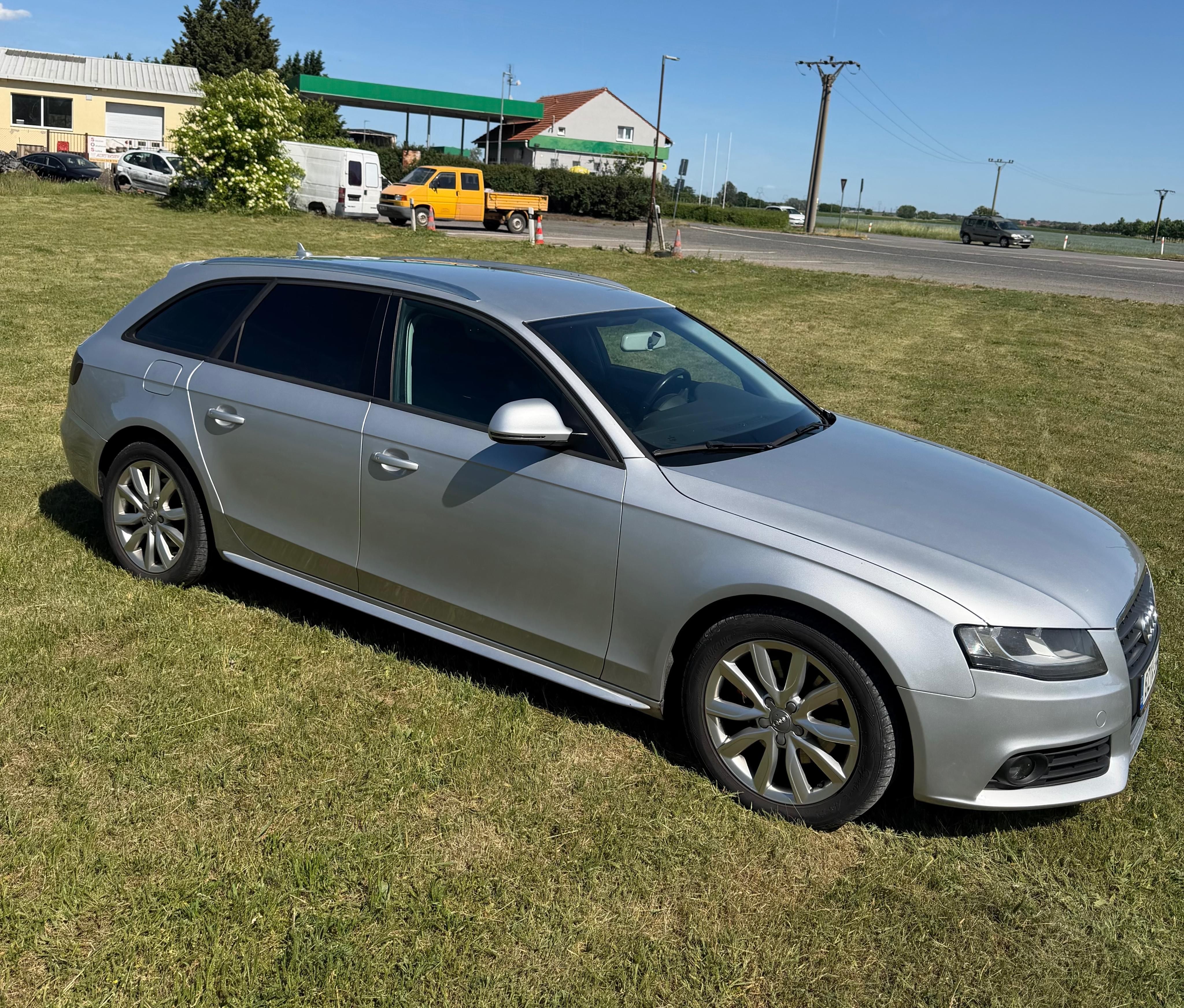 Audi A4 - fotka 3