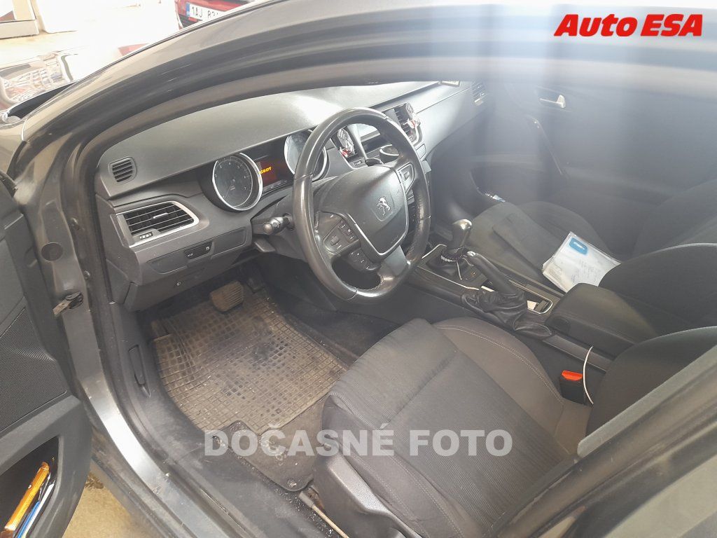 Peugeot 508, 1.6 - fotka 3