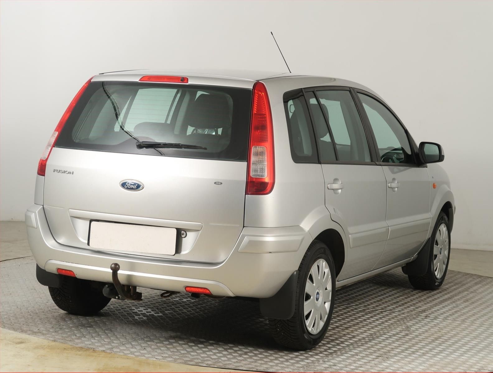Ford Fusion, 1.4, po STK, za skvělou cenu - fotka 5