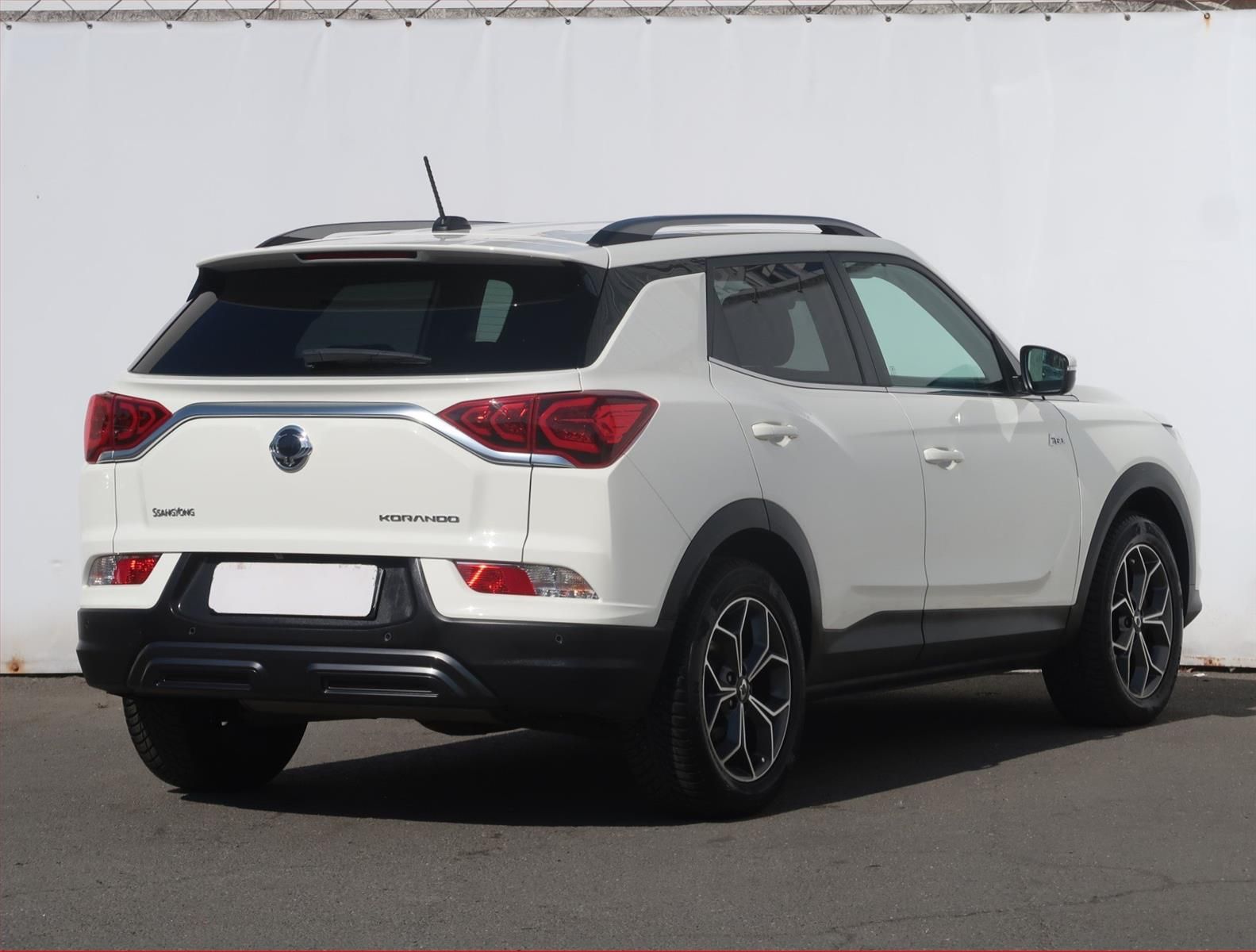 SsangYong Korando, 1.5 T-GDI, Záruka, Serv.kniha - fotka 5