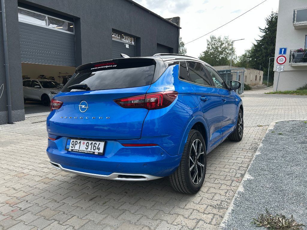 Opel Grandland, Ultimate 1,5 CDTI 96kW AT8 - fotka 4