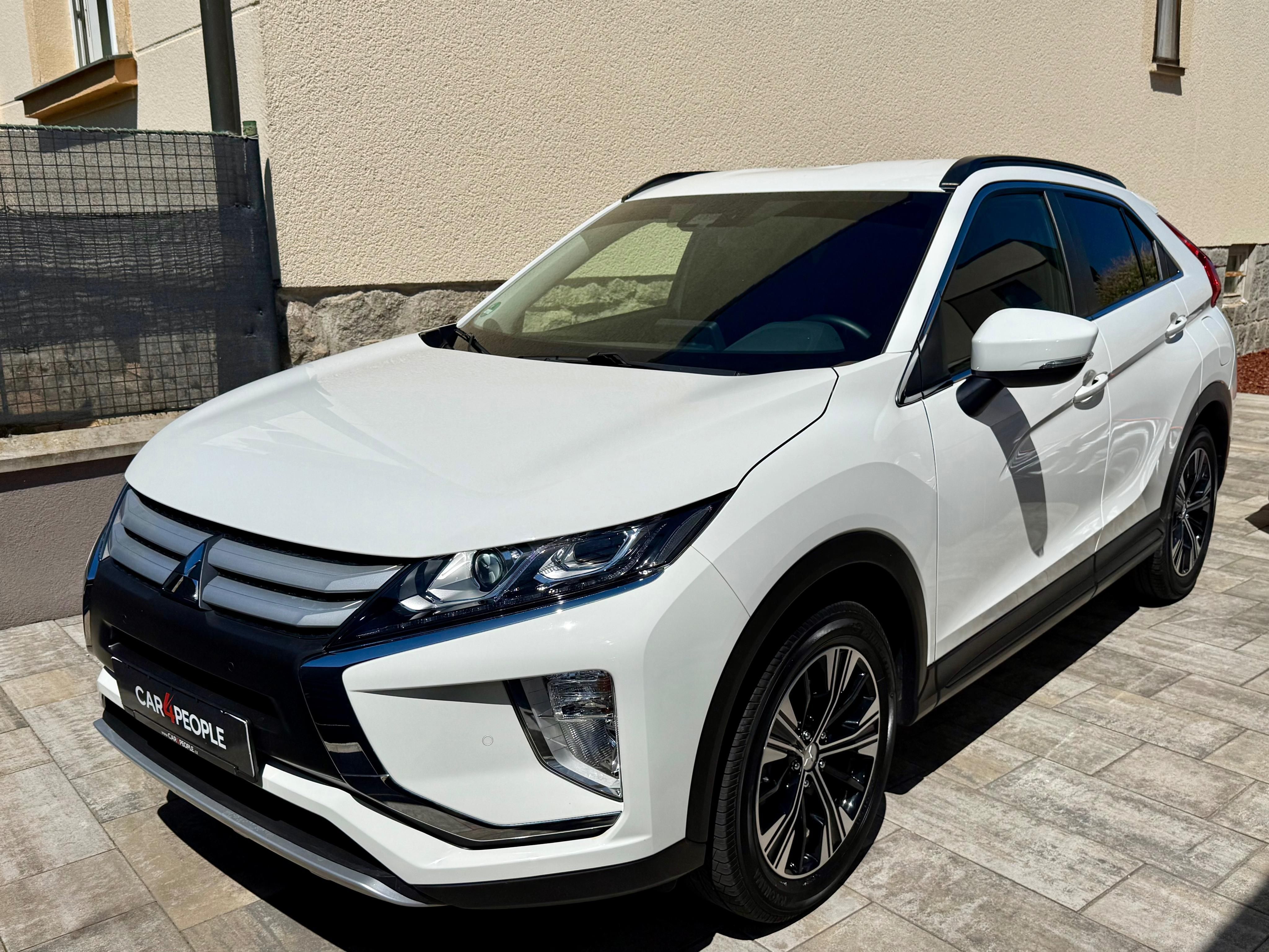 Mitsubishi Eclipse Cross, 1.5 Turbo 120kW,57.000km.1.maj - fotka 2