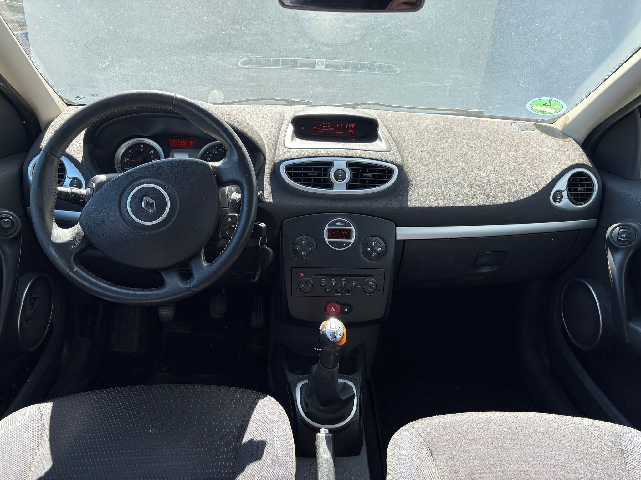 Renault Clio, 1.5 dCi, 63kW, Klima - fotka 5