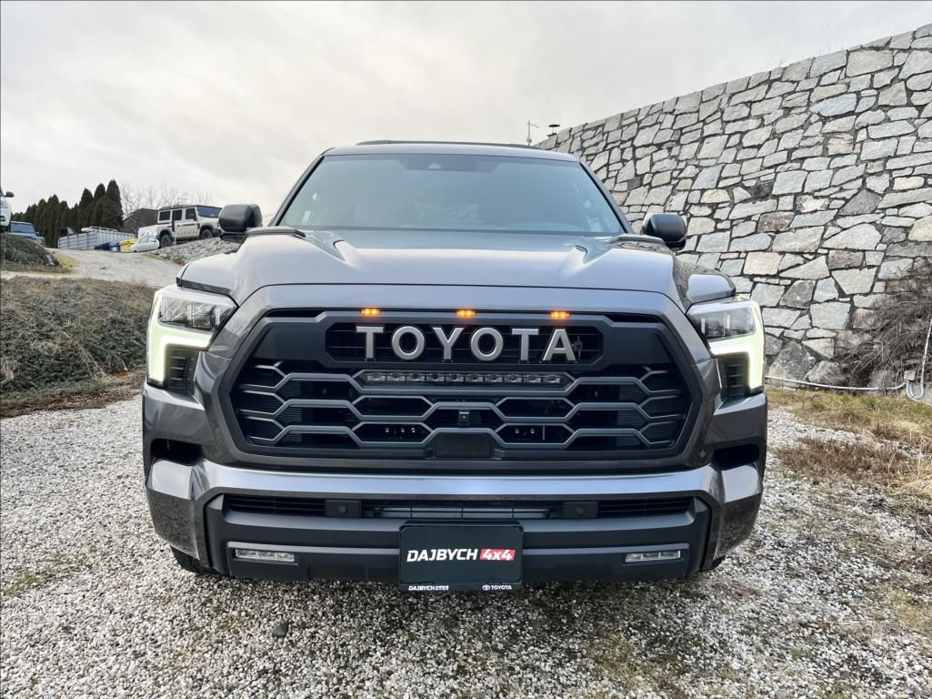 Toyota Sequoia, 3,5i-Force MaxTTV6HEV TRD Pro - fotka 2