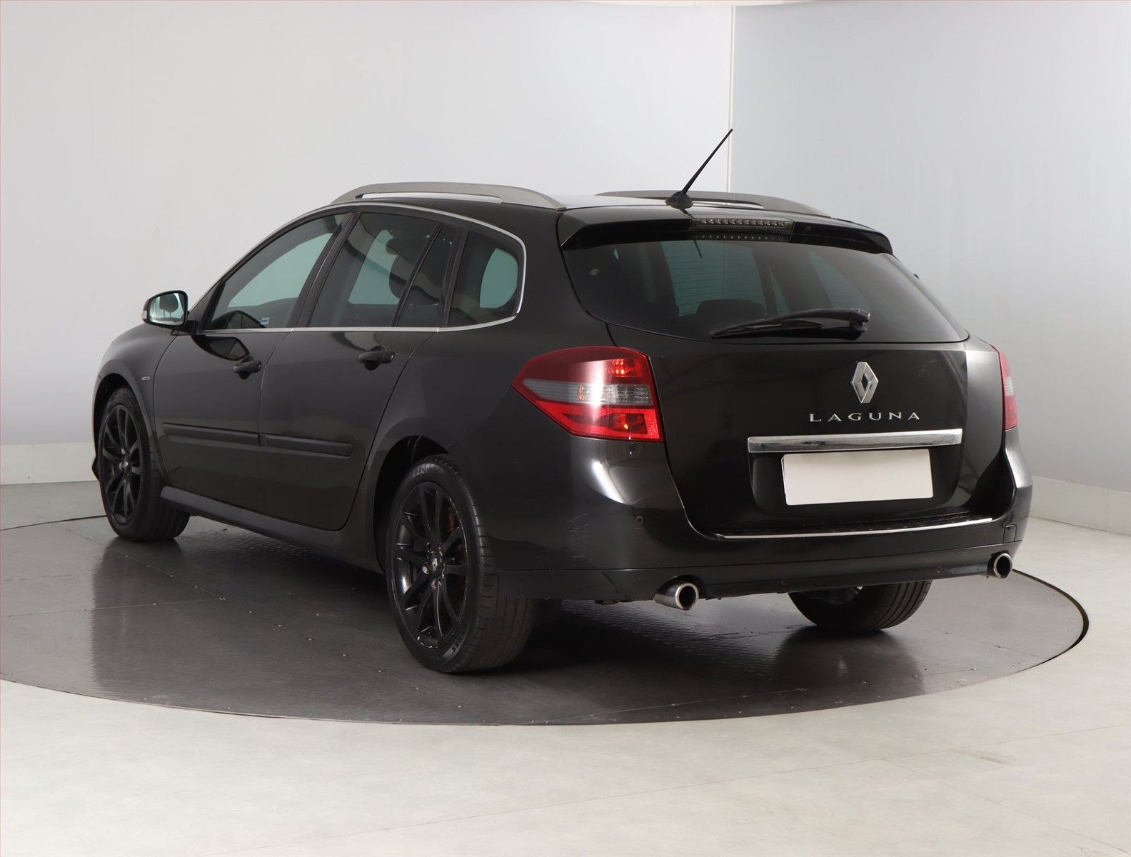 Renault Laguna, 2.0 dCi, Navi, Kožené sedačky - fotka 4