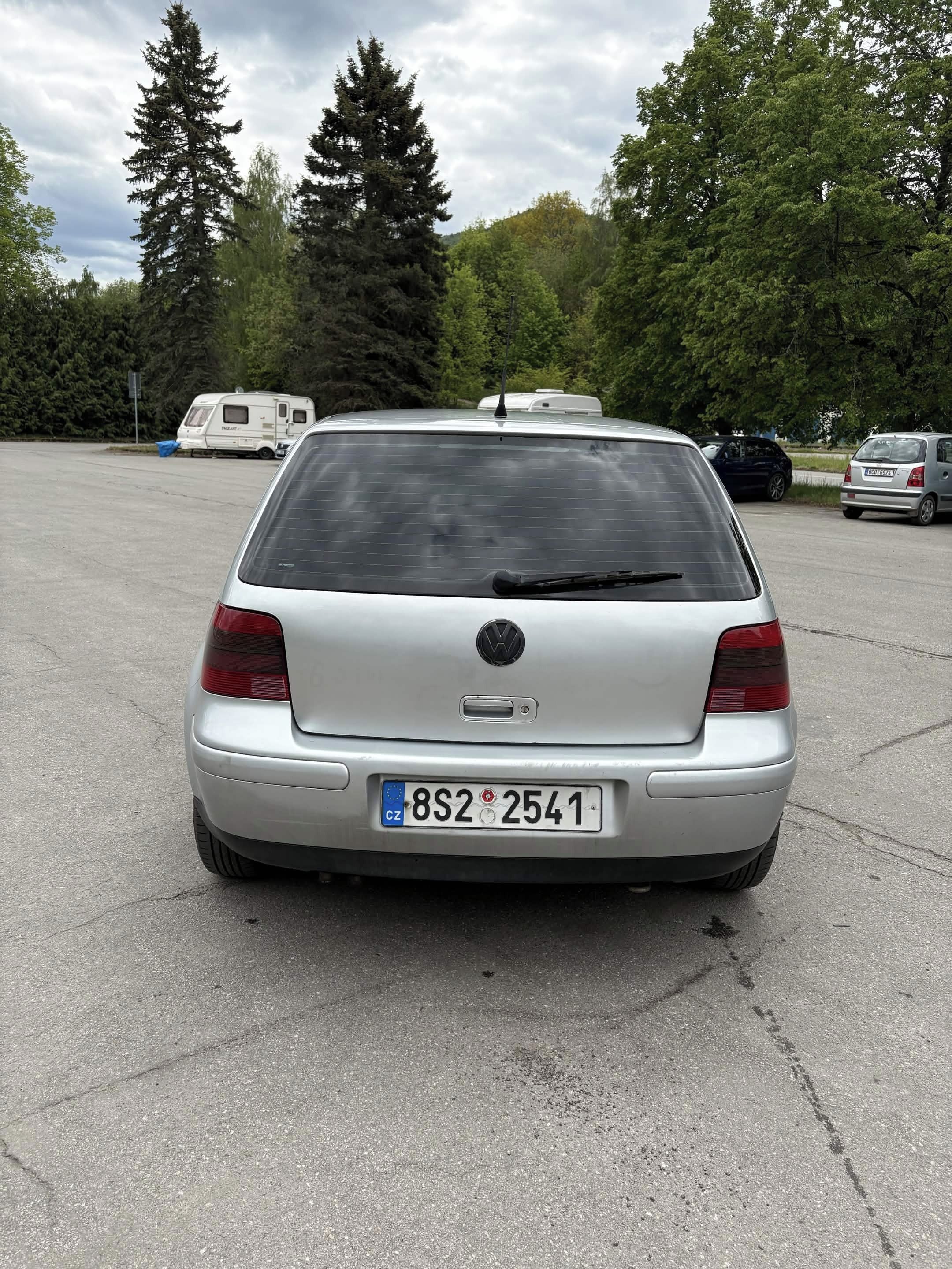 Volkswagen Golf, 1.9 TDI 74 KW - fotka 4