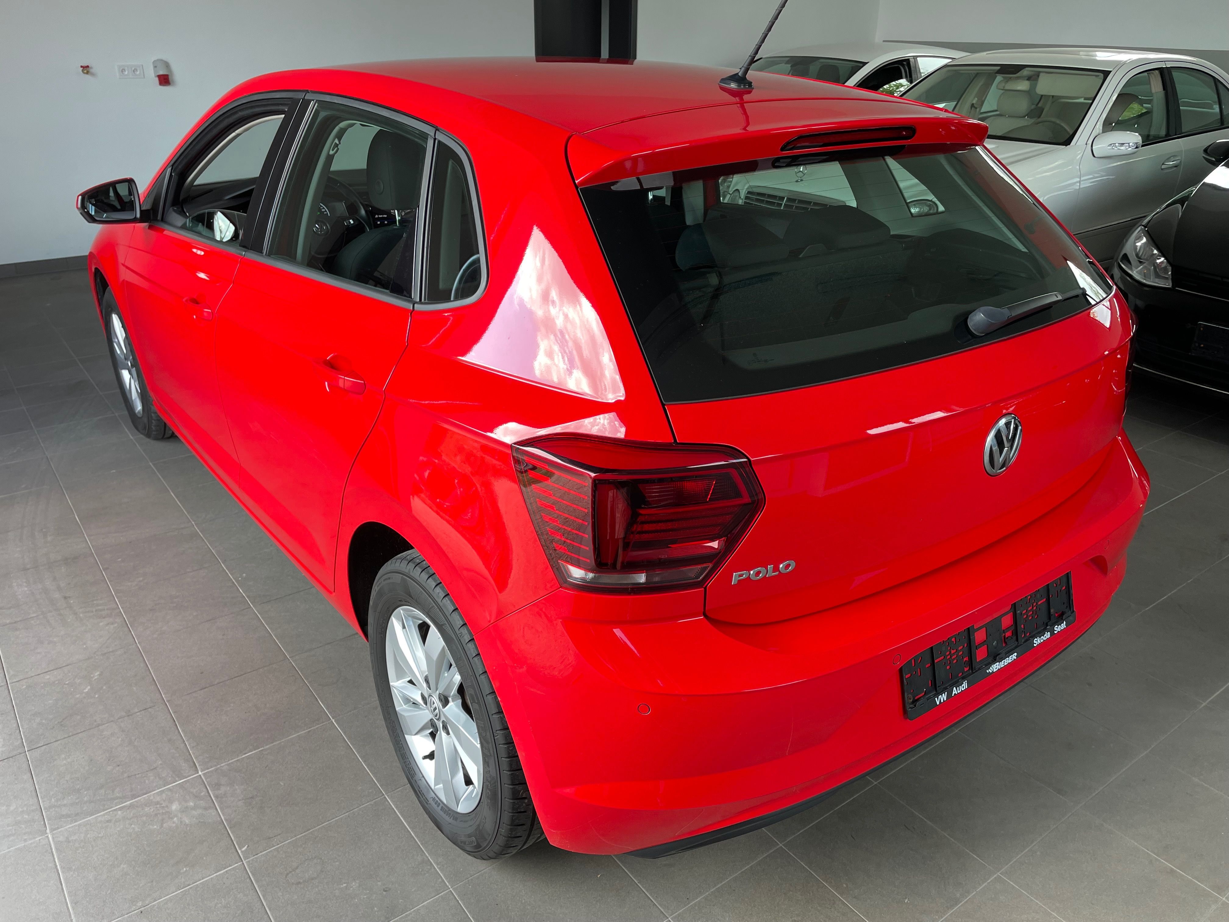 Volkswagen Polo, 1,0TSI DSG AUTOMAT COMFORTLINE - fotka 3