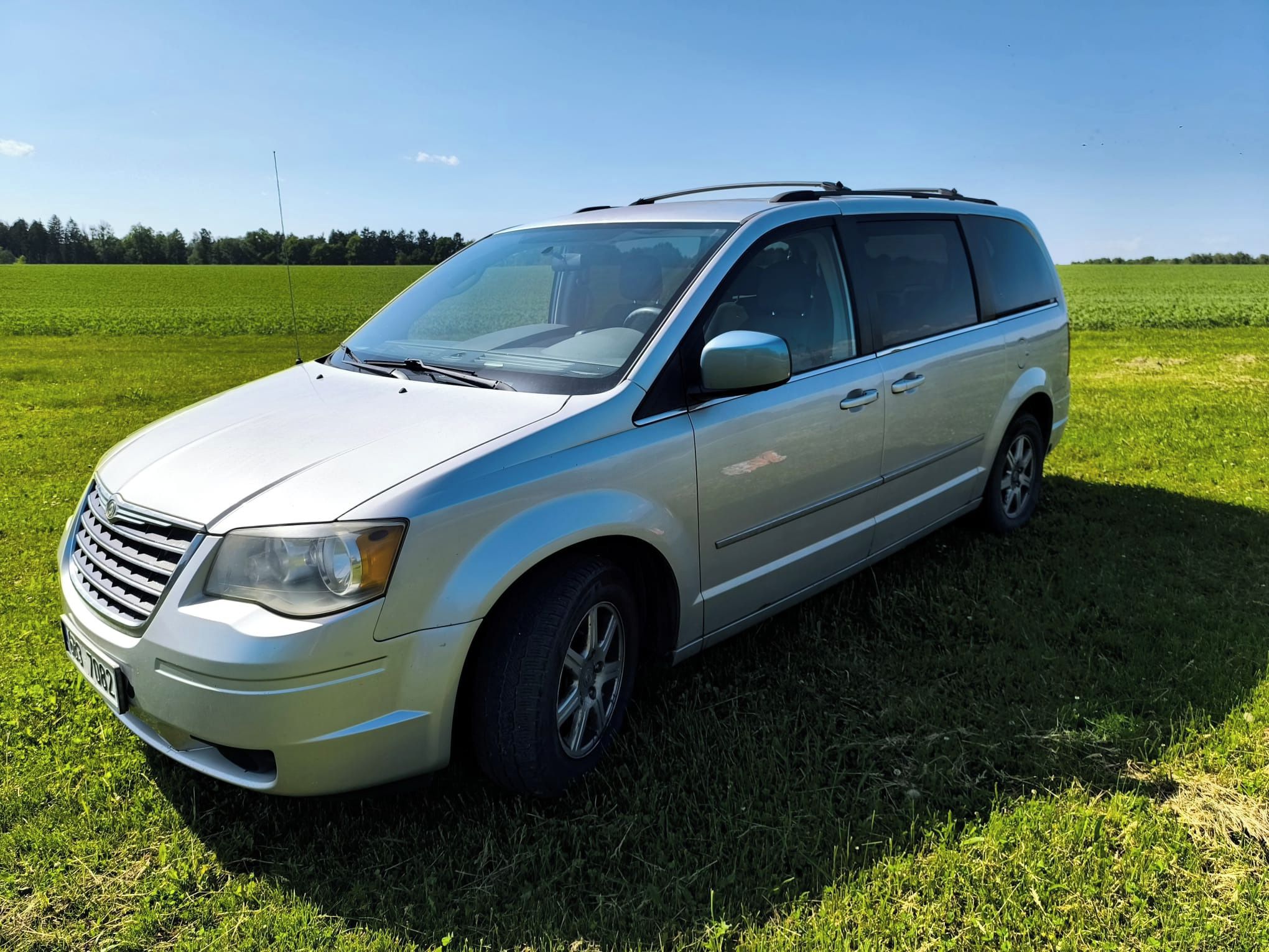 Chrysler Town & Country, RT 3,8 V6 - fotka 2