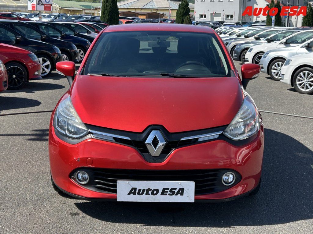 Renault Clio, 1.2i,1.maj,ČR,klimatizace - fotka 2