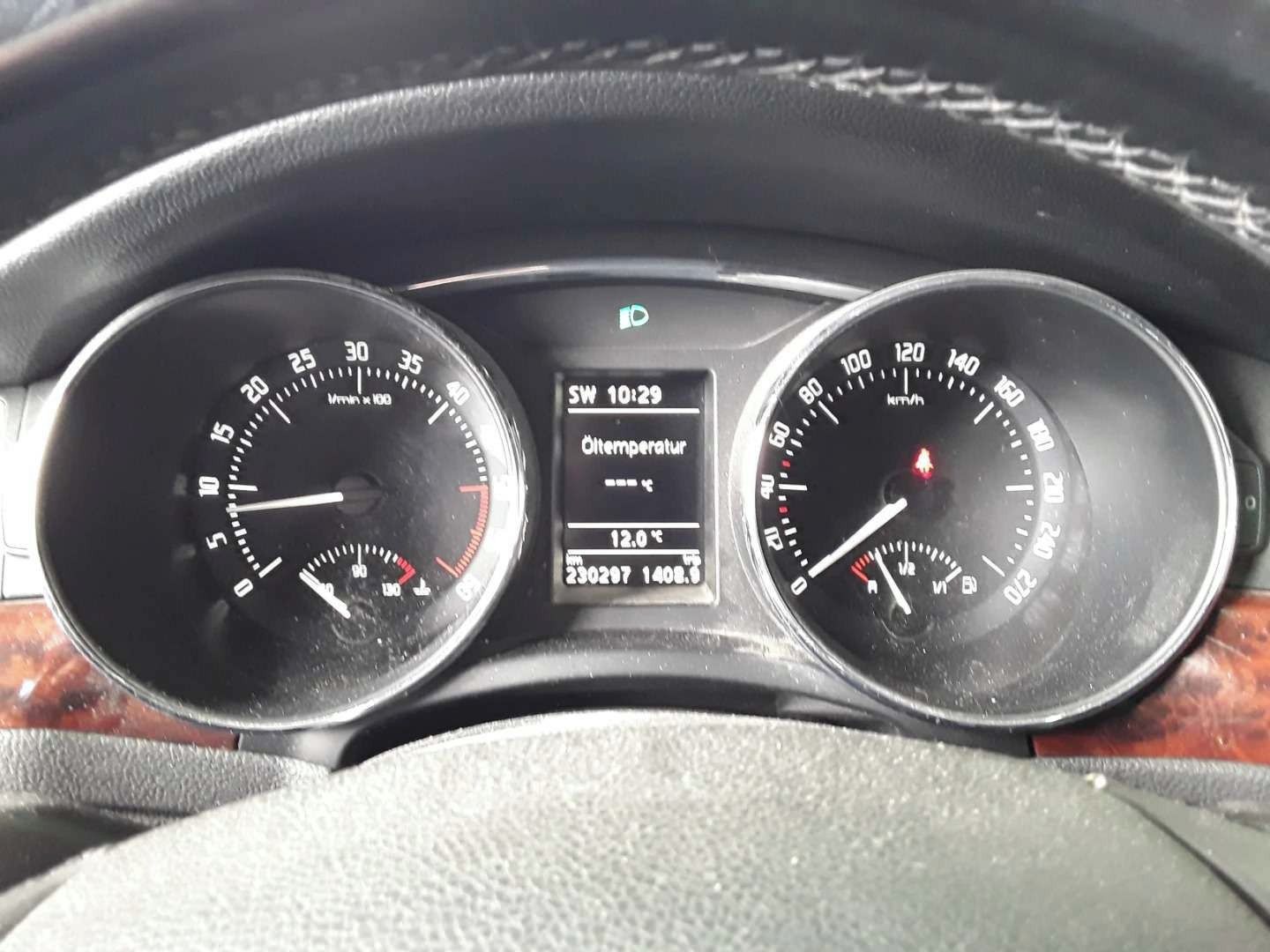 Škoda Superb, 2.0Tdi 103KW ELEGANCE kůže TOP - fotka 4