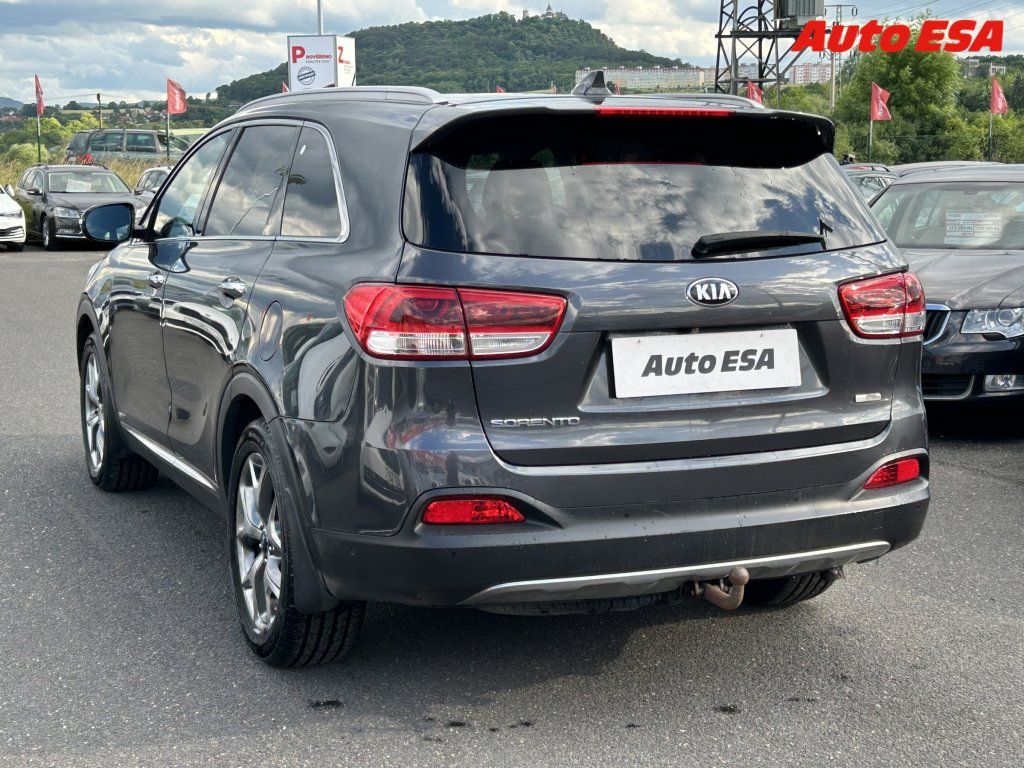 Kia Sorento, 2.2 DOHC - fotka 6