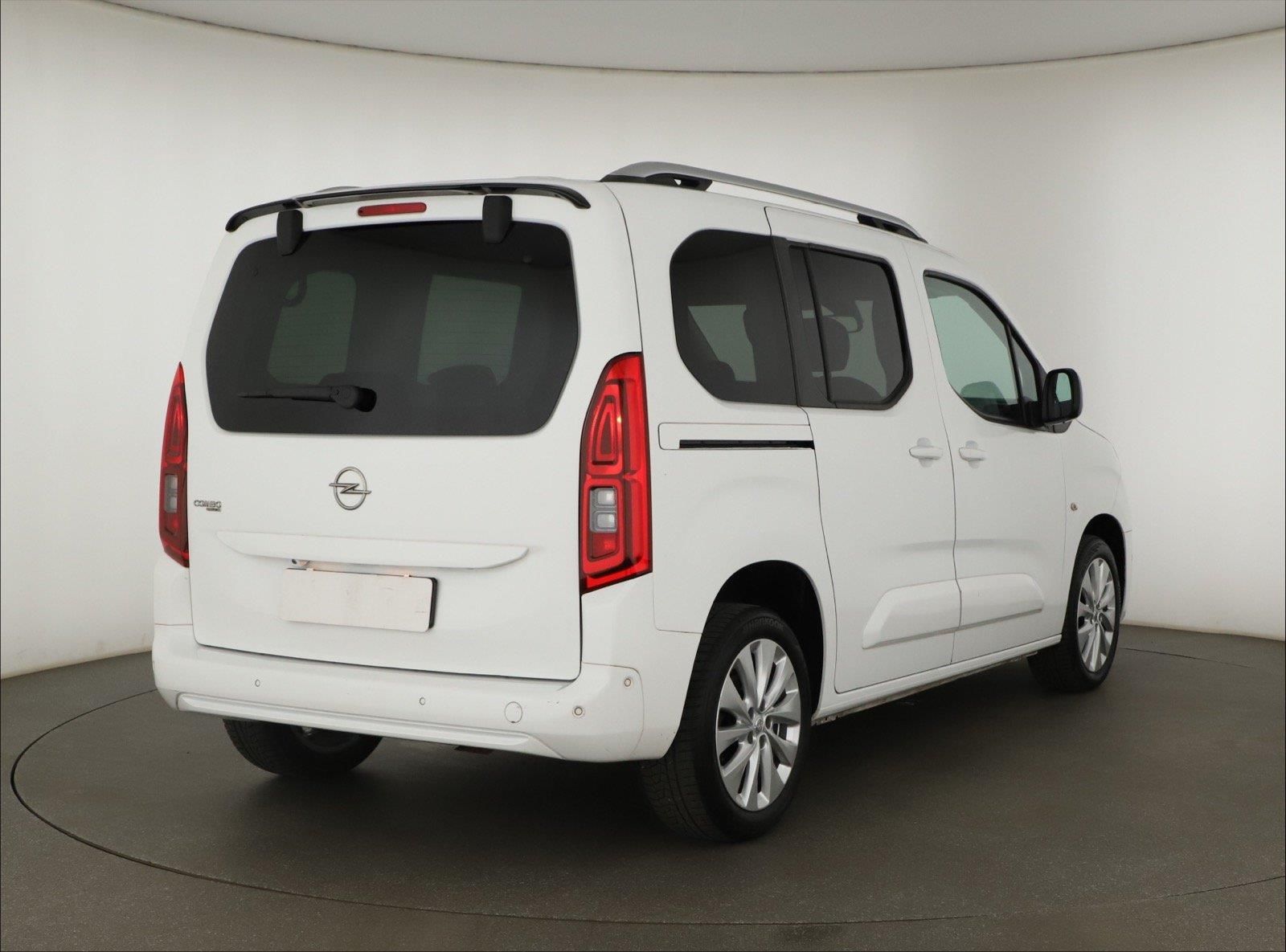 Opel Combo, 1.5 CDTI, 5Míst, Klima, ČR - fotka 5
