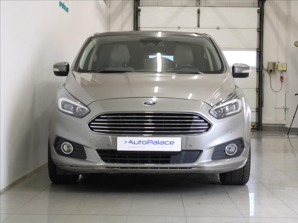 Ford S-MAX, 2,0 TDCi 132kW AT Kůže PANO - fotka 2