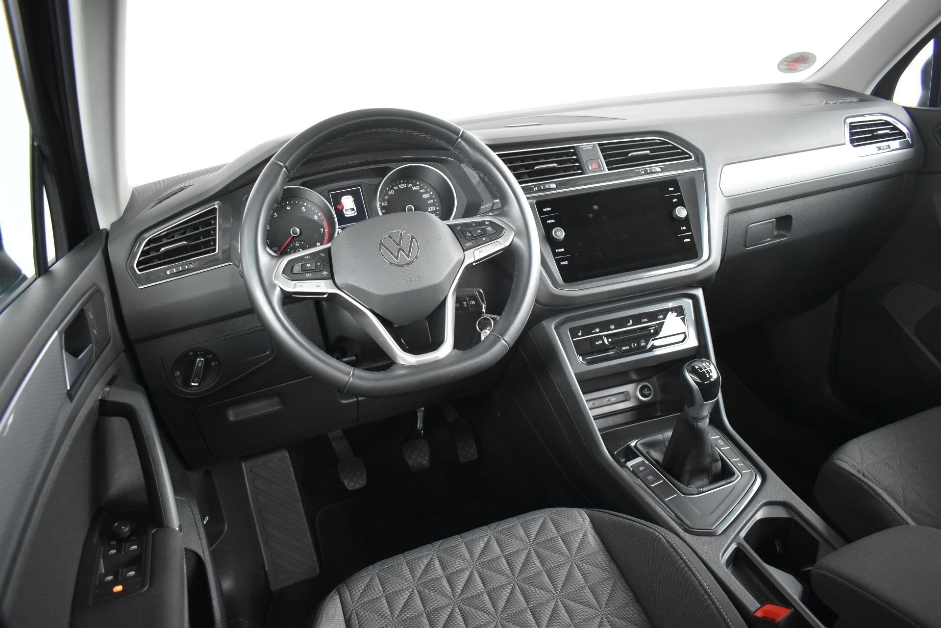 Volkswagen Tiguan, 1.5TSI 110kW, záruka 5 let - fotka 5