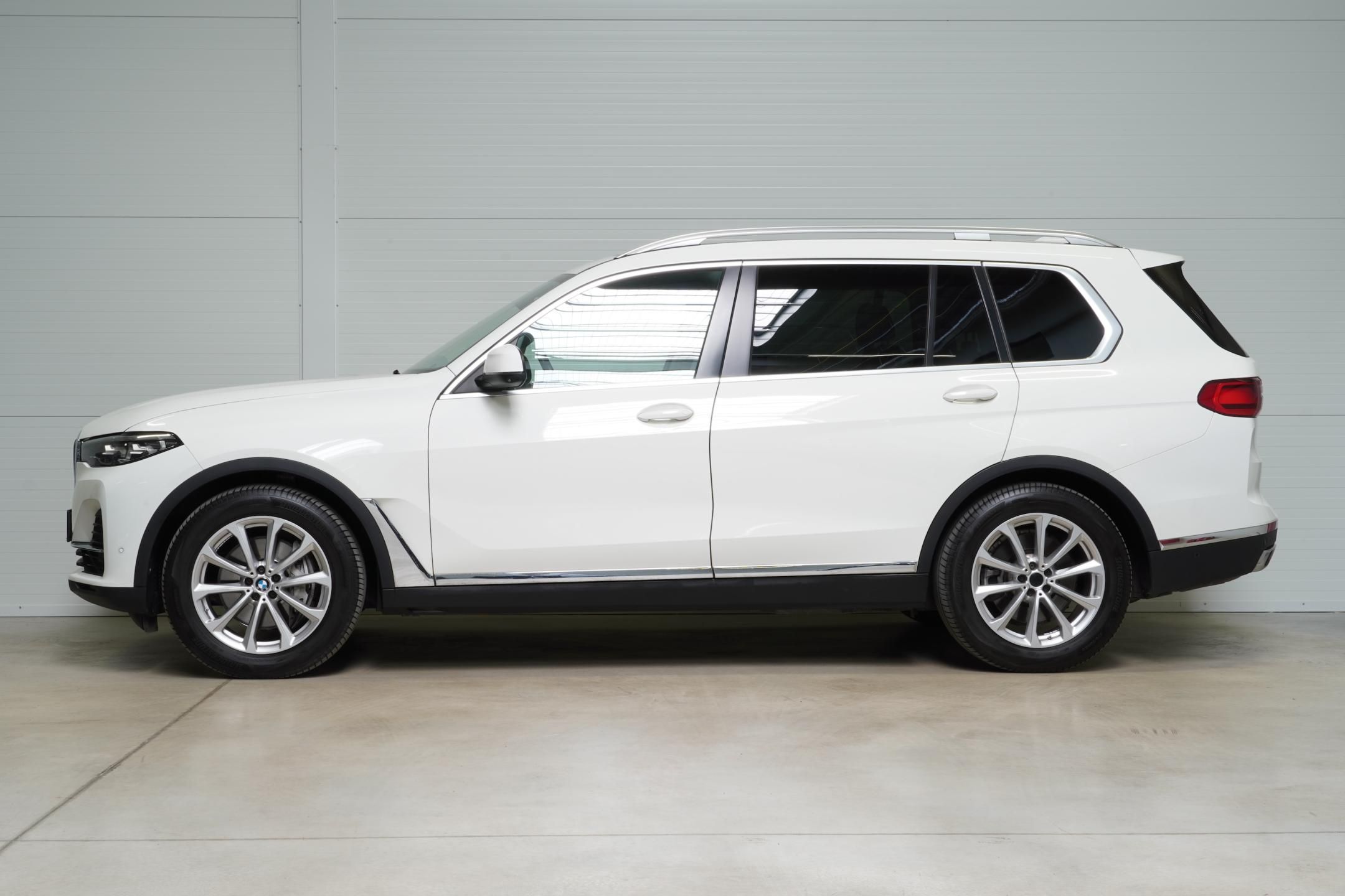 BMW X7, X7 Xdrive40d,ČR,DPH,1.maj - fotka 5