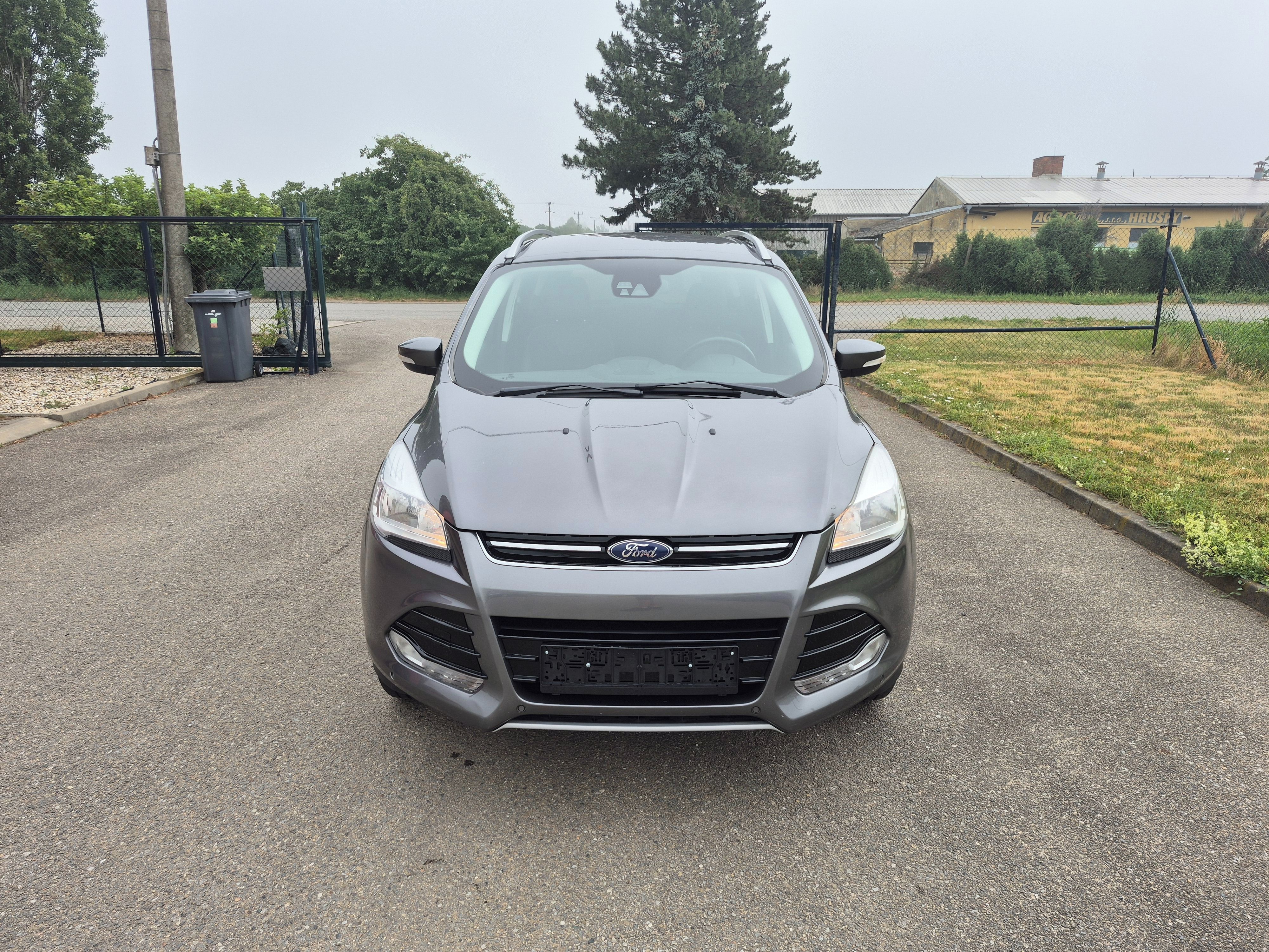 Ford Kuga, 1,6EB, 134kW, automat, 4x4 - fotka 2