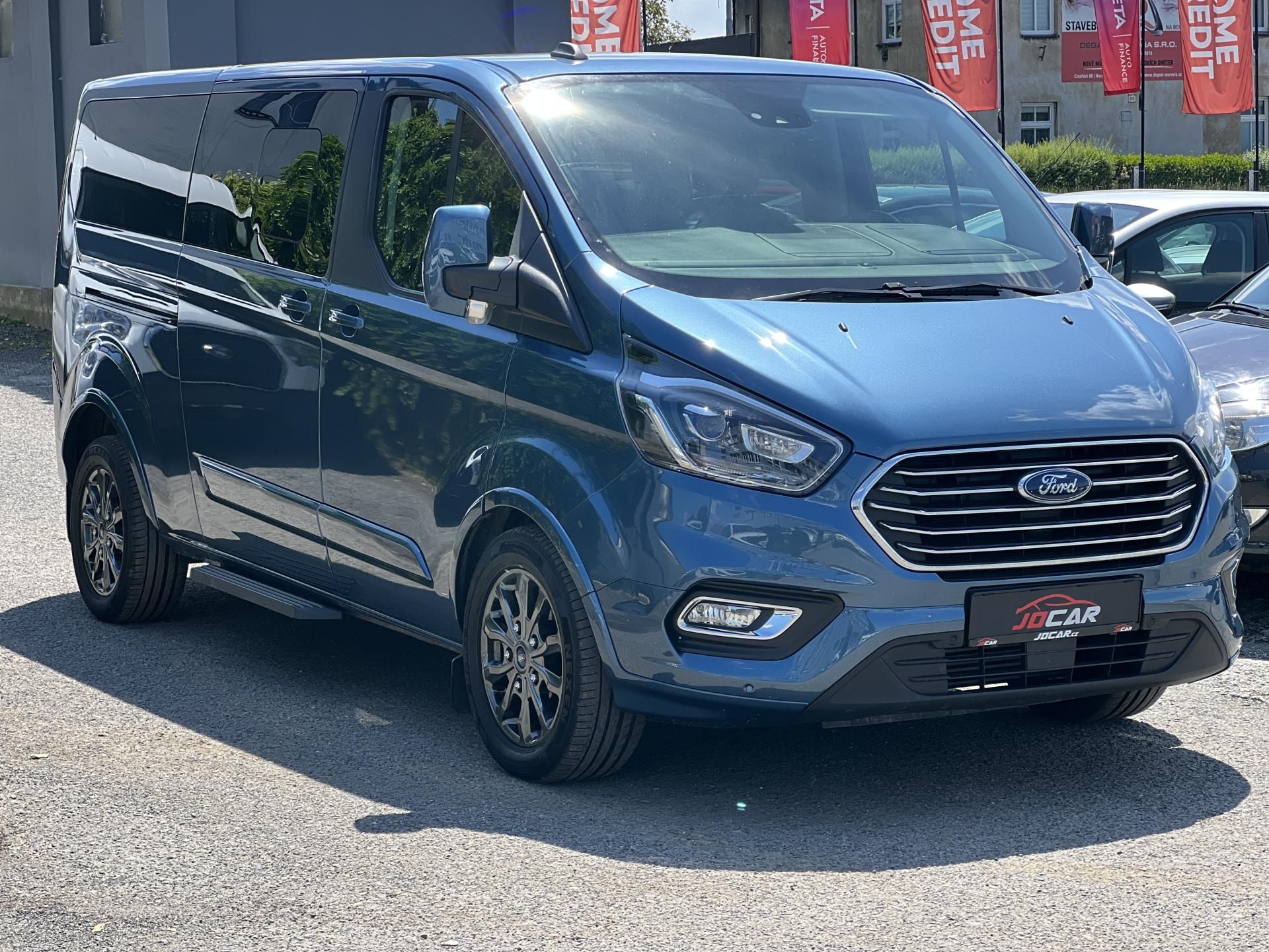 Ford Tourneo Custom, 2.0TDCi 8MÍST AUTOMAT odp.DPH - fotka 3