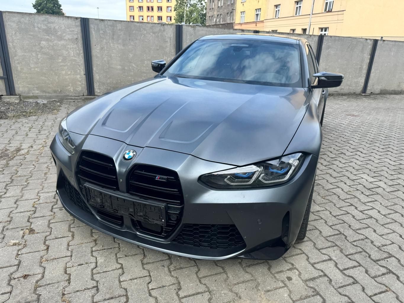 BMW M3, Competition M xDrive Limousine - fotka 2