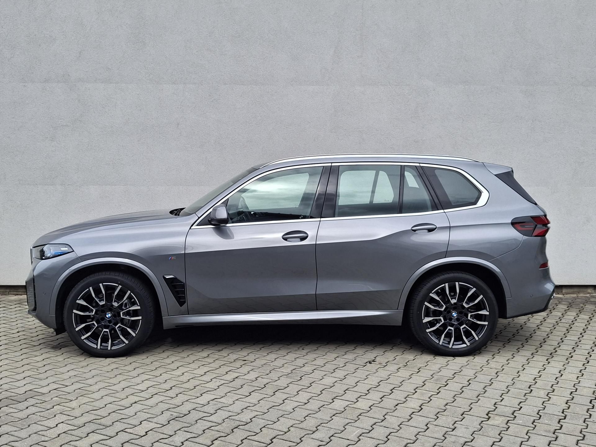 BMW X5, X5 xDrive30d M-Sport - fotka 3