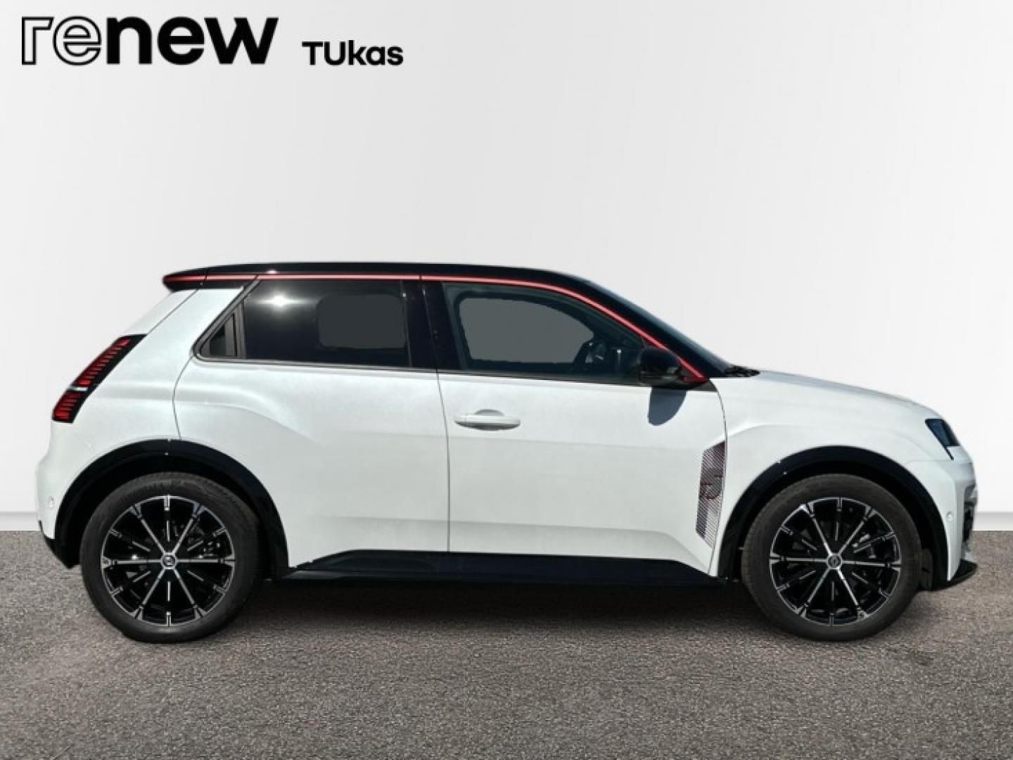 Renault R5, E-Tech 88kW iconic cinq - fotka 4