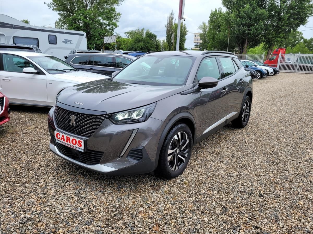 Peugeot 2008, 1,2 Allure,navi,klima,virtual,
