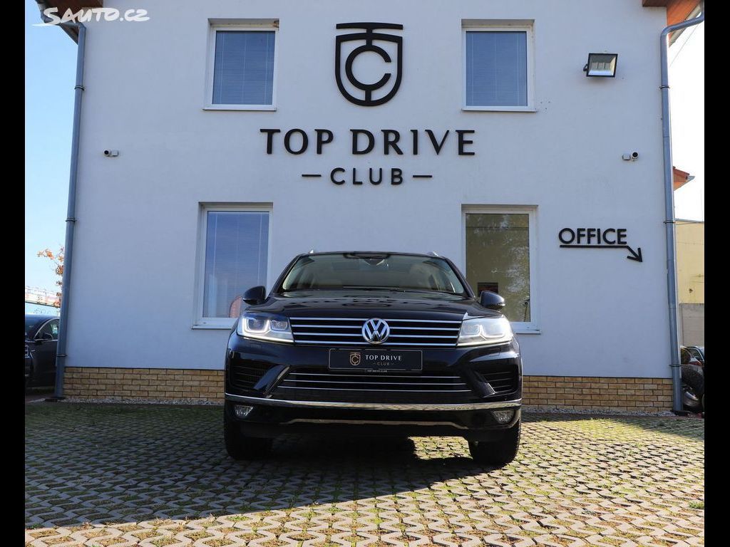 Volkswagen Touareg, 3.0 TDI*Pano*Tažné*Kamera - fotka 2