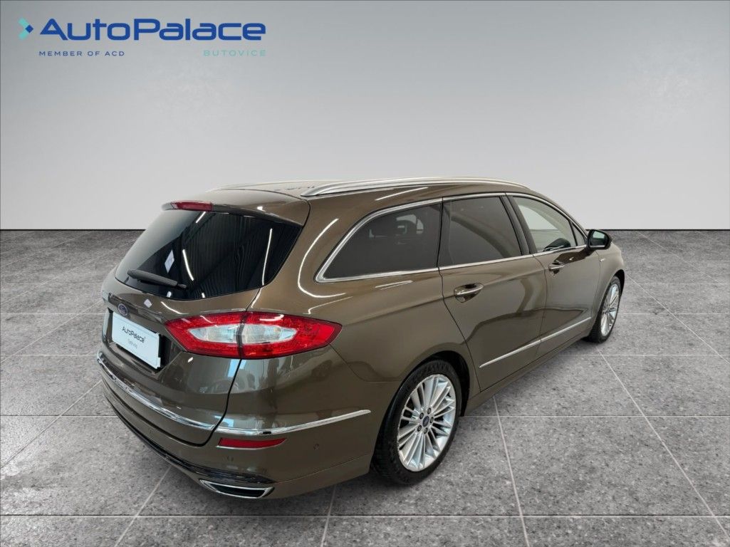 Ford Mondeo, 2,0 TDCi Vignale 4x4 AT 132kW - fotka 4