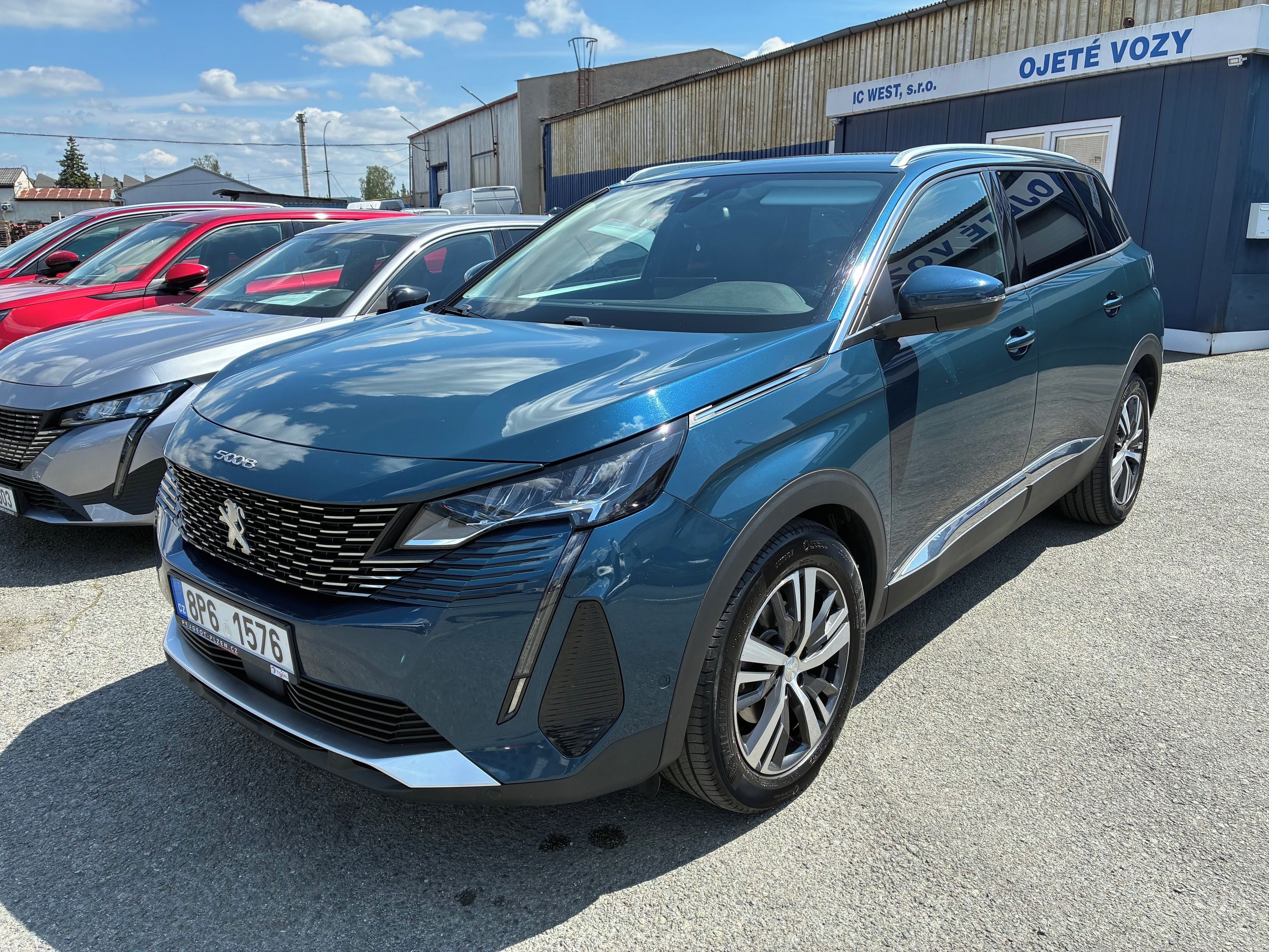 Peugeot 5008, ALLURE PACK 1,5 BlueHdi man6
