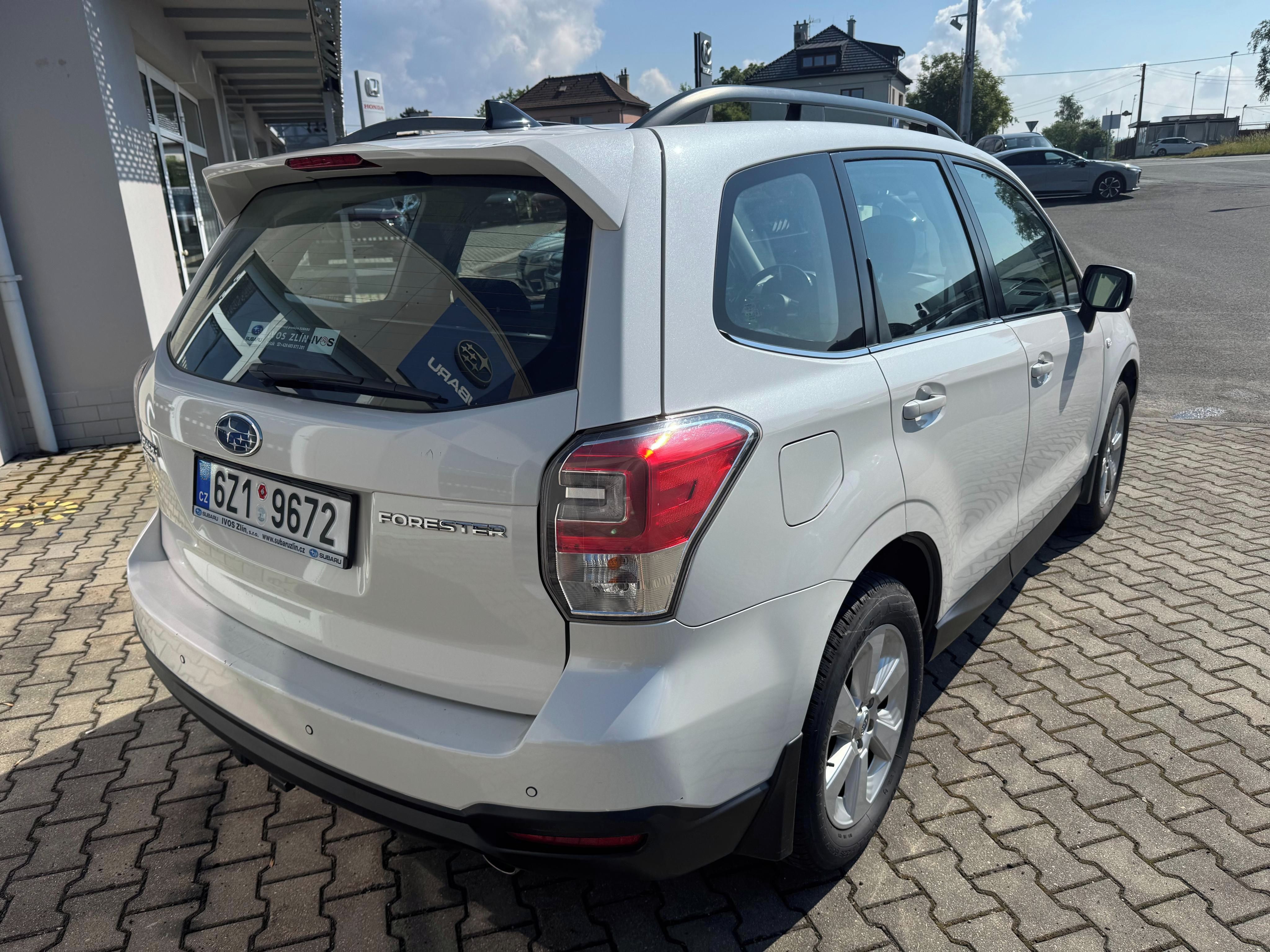 Subaru Forester, Forester ACTIVE 1.MAJITEL 6 MT - fotka 2