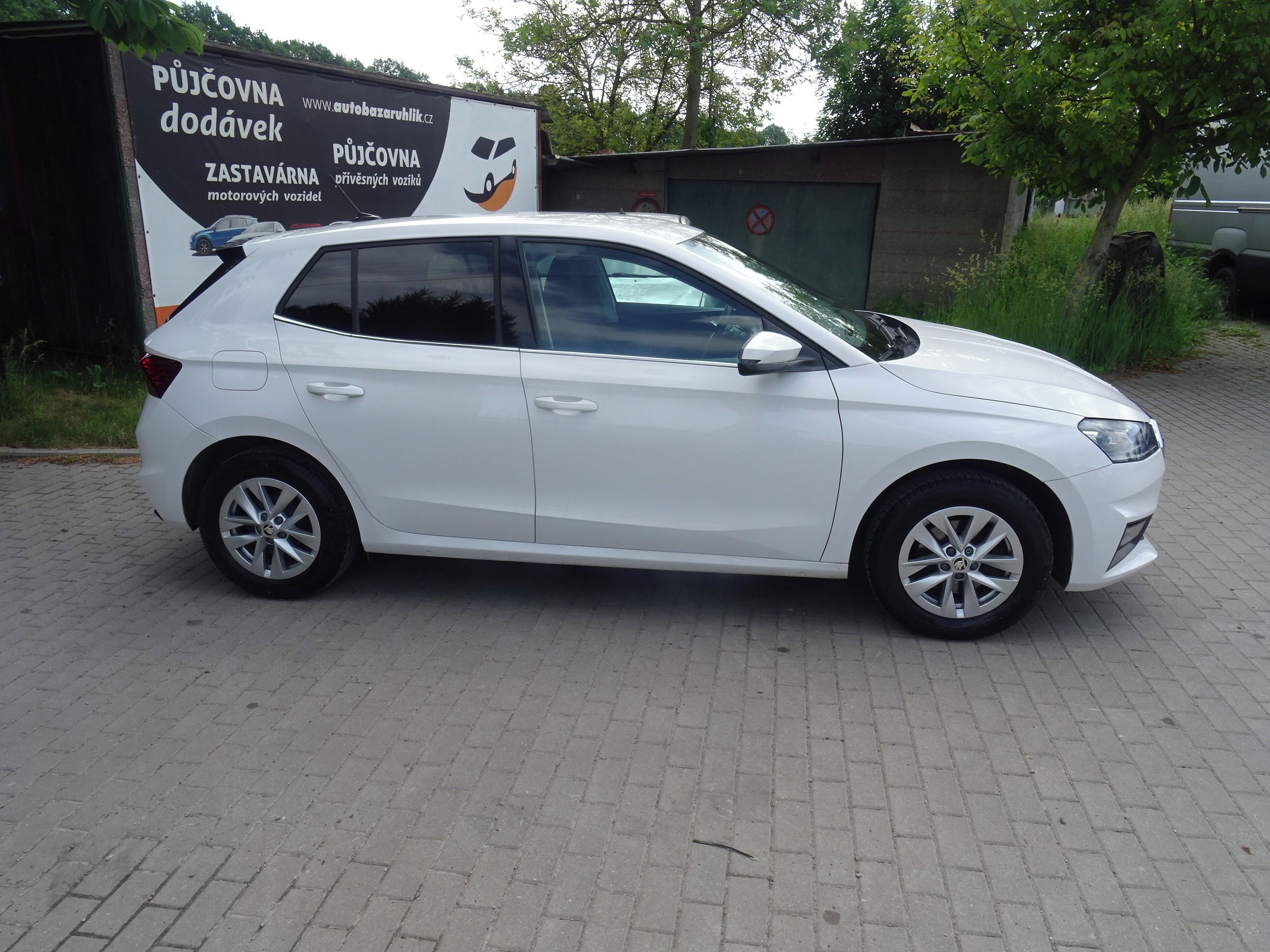 Škoda Fabia, 1.0 TSI, KOUPENO V ČR - fotka 3