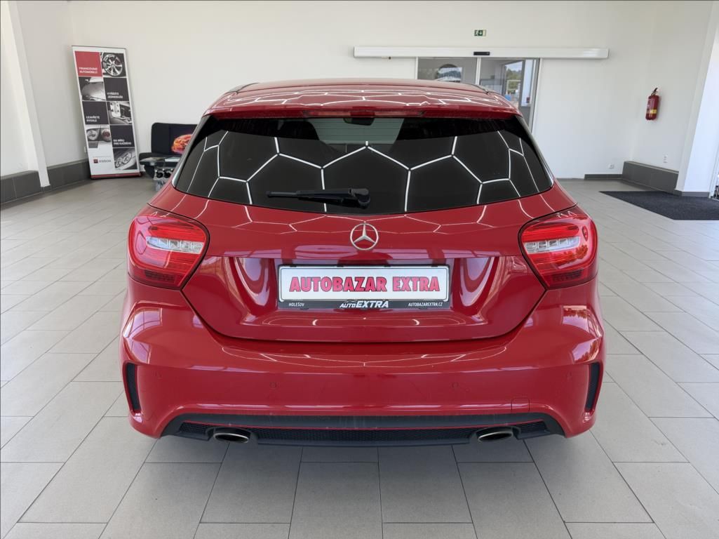 Mercedes-Benz Třídy A, 2,0 i, 250 SPORT,aut,navi, - fotka 6