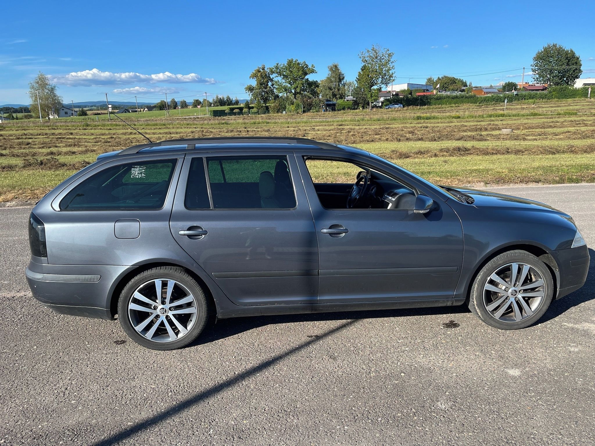 Škoda Octavia, Škoda Octavia - fotka 4