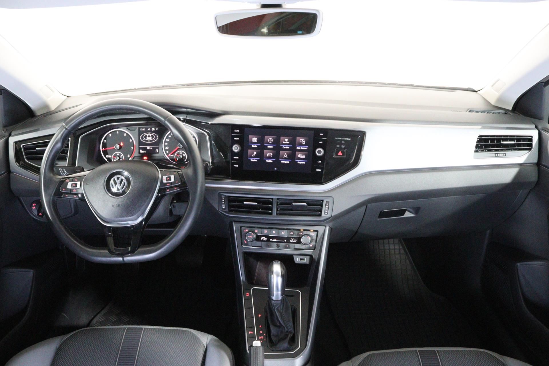 Volkswagen Polo, HIGHLINE 1,0TSI DSG/LED SVĚTLA - fotka 5