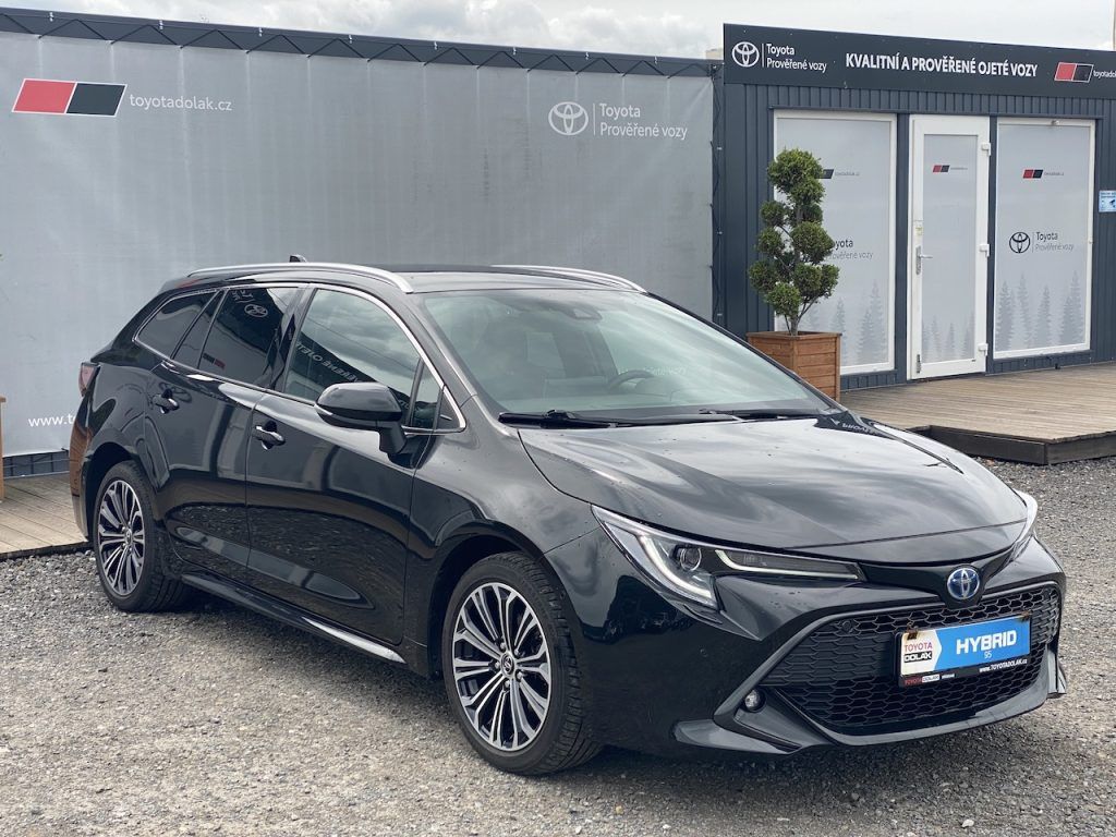 Toyota Corolla, 1.8HSD, ČR, StyleTech, záruka