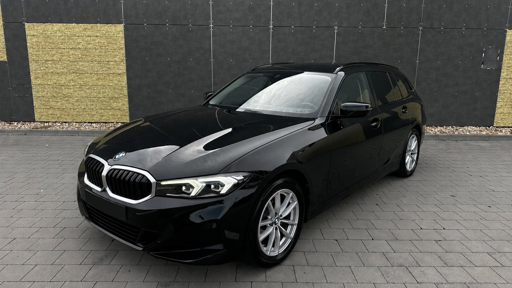 BMW Řada 3, BMW 320d 140kw ZÁRUKA 5/2028