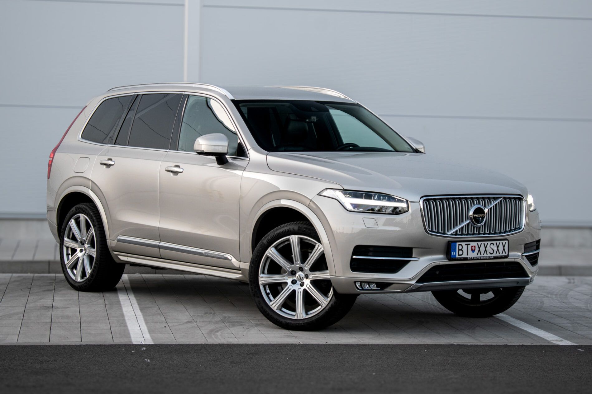 Volvo XC90 - fotka 3