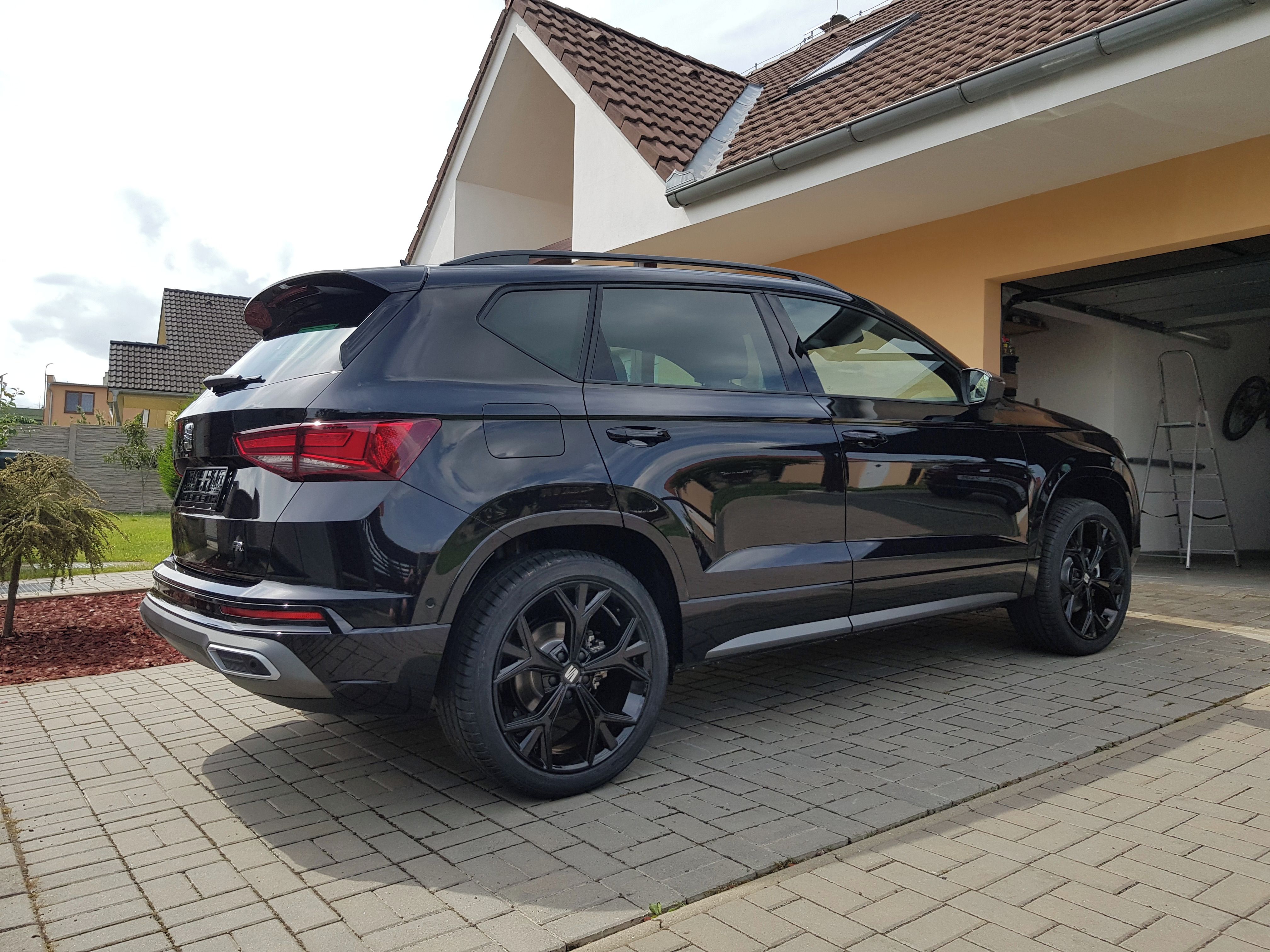 Cupra Ateca, Seat Ateca 2.0TSI 140KW FR - fotka 2