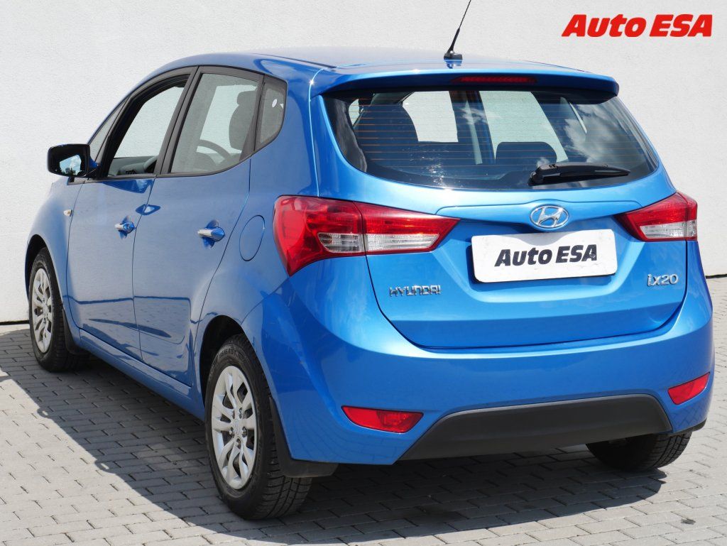 Hyundai ix20, 1.4 CRDi,ČR,AC - fotka 6