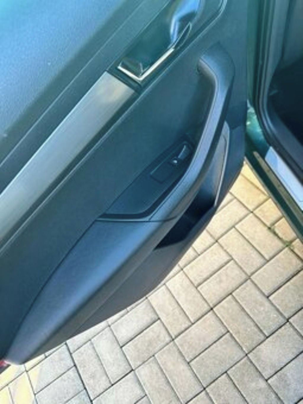 Škoda Karoq, Škoda Karoq Style,1.0TSI 85kw - fotka 6