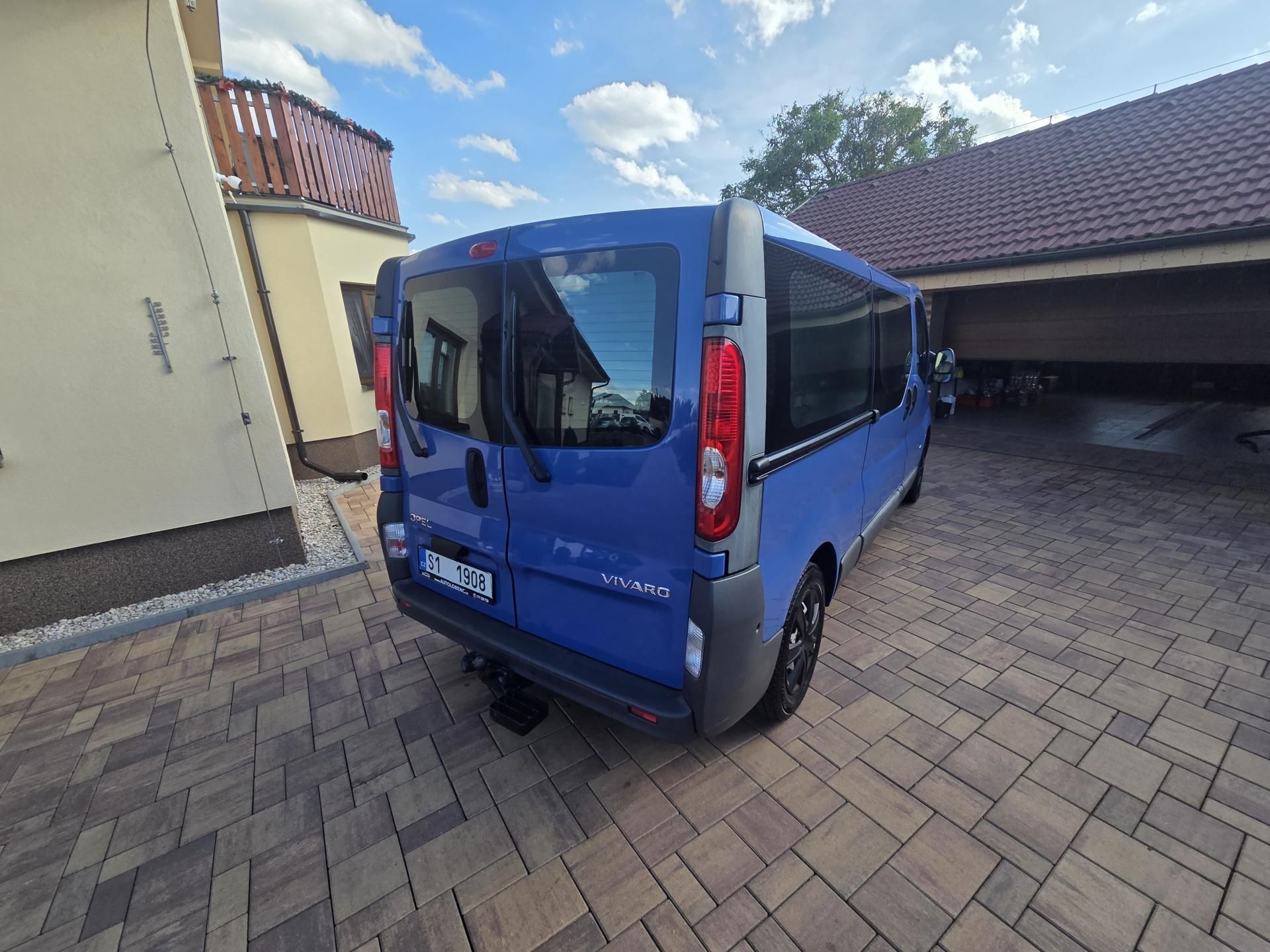 Opel Vivaro, 2.0CDTI  L2H1 9Míst - fotka 4