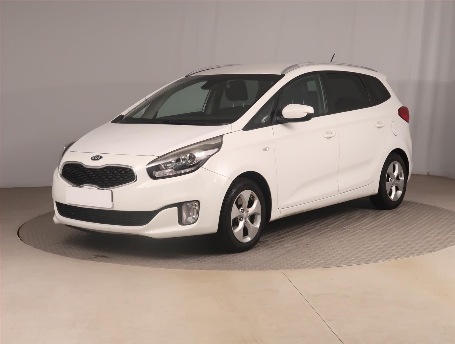 Kia Carens, 1.6 GDI, Serv.kniha - fotka 2