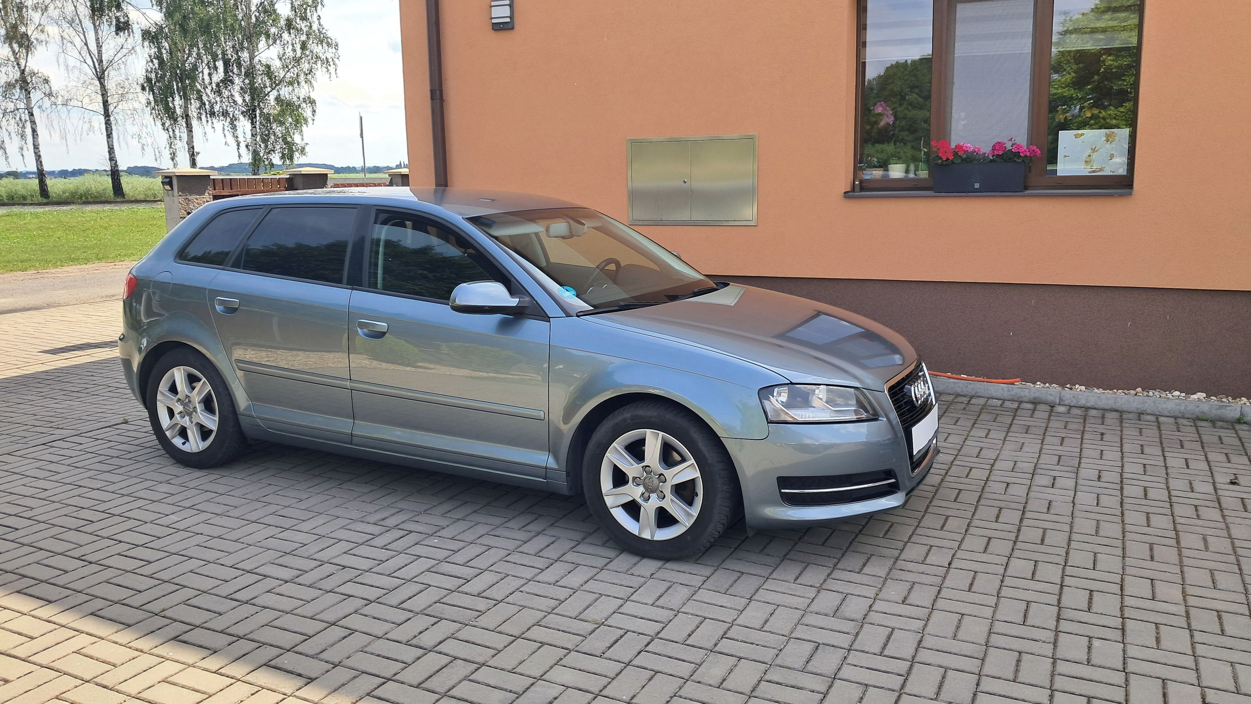 Audi A3, Sportback 1.4i / 92KW