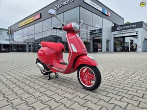 Vespa Primavera, 125 RED
